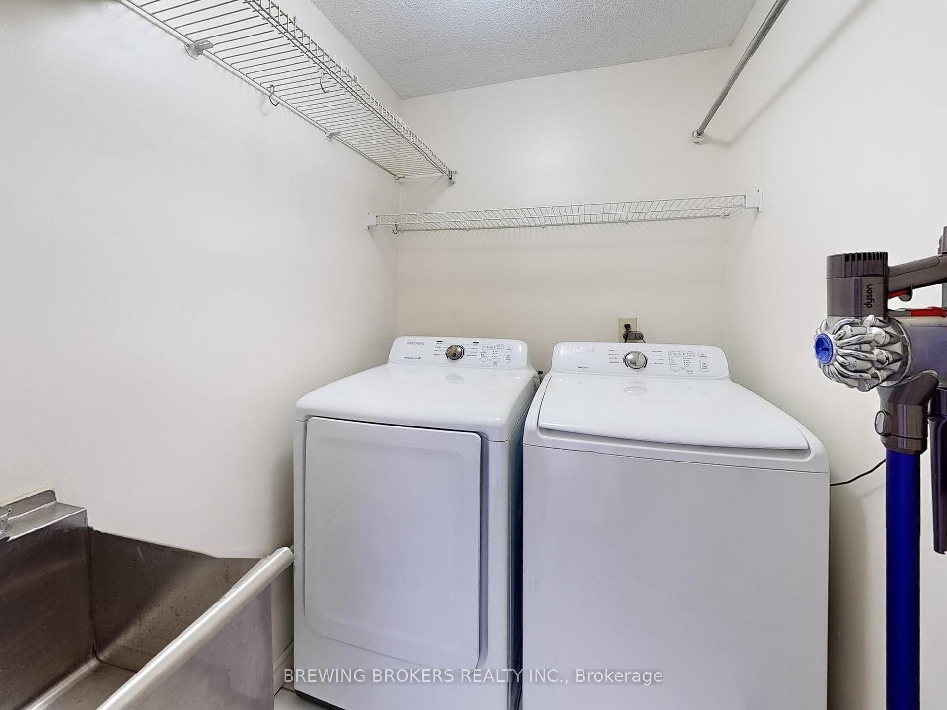 Photo 31 of Unit 326, 16 Elgin Street, Markham, Thornhill — HOMEH