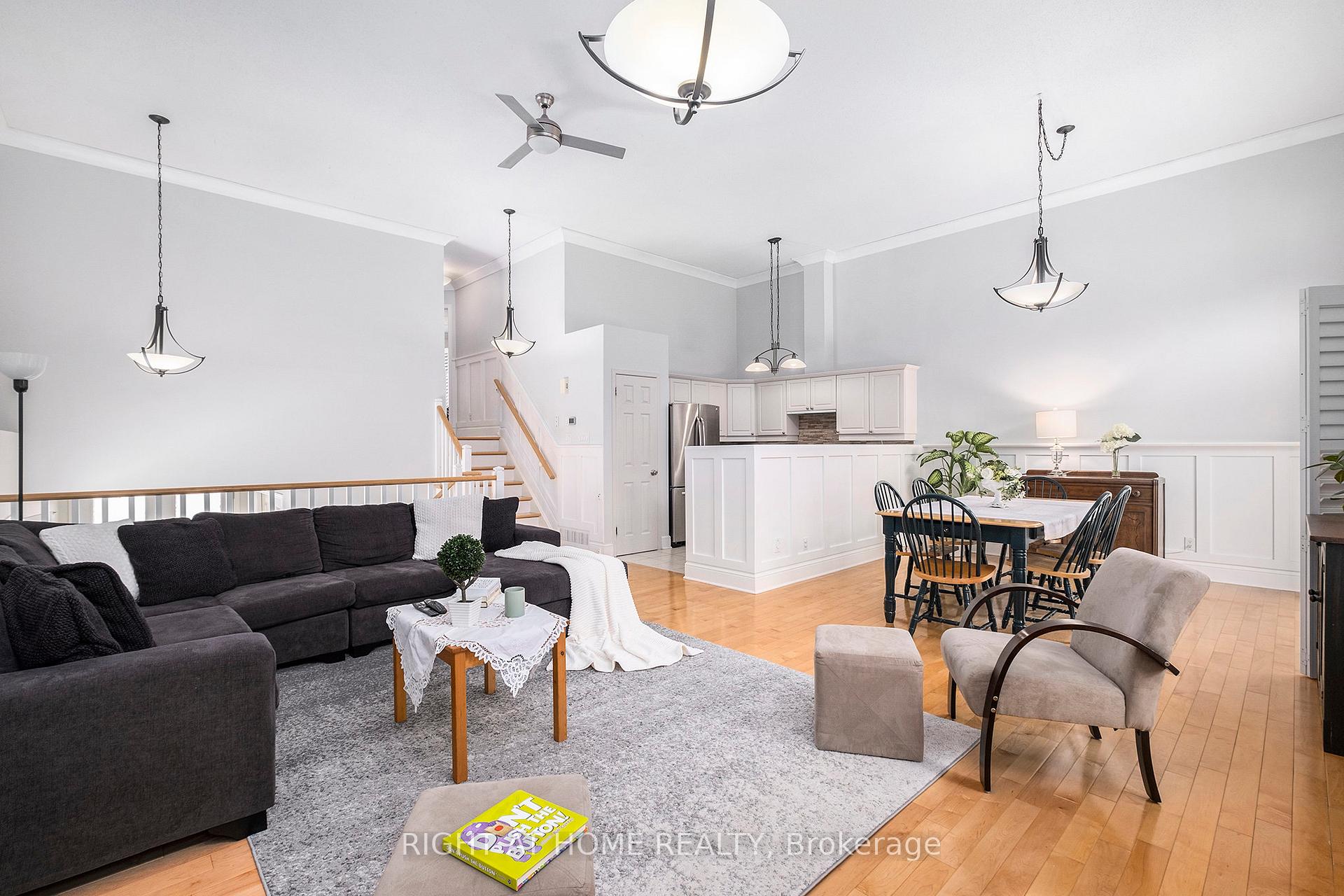 Photo 11 of 219 Gladeview PVT, Ottawa, Upper Hunt Club — HOMEH