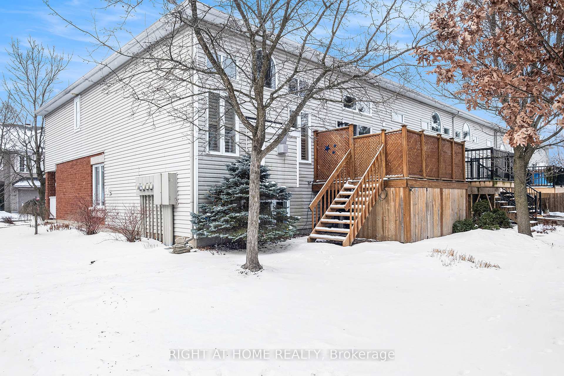 Photo 28 of 219 Gladeview PVT, Ottawa, Upper Hunt Club — HOMEH