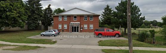 Front of Unit 101, 80 Kennedy Road N