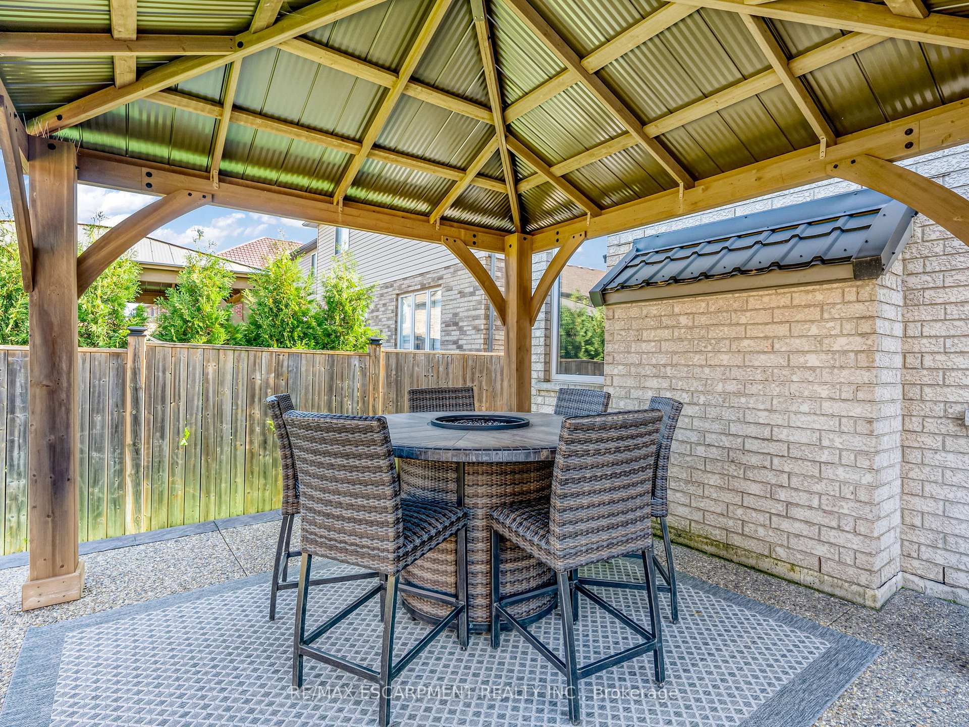 Photo 77 of 28 Garinger Crescent, Hamilton, Binbrook — HOMEH