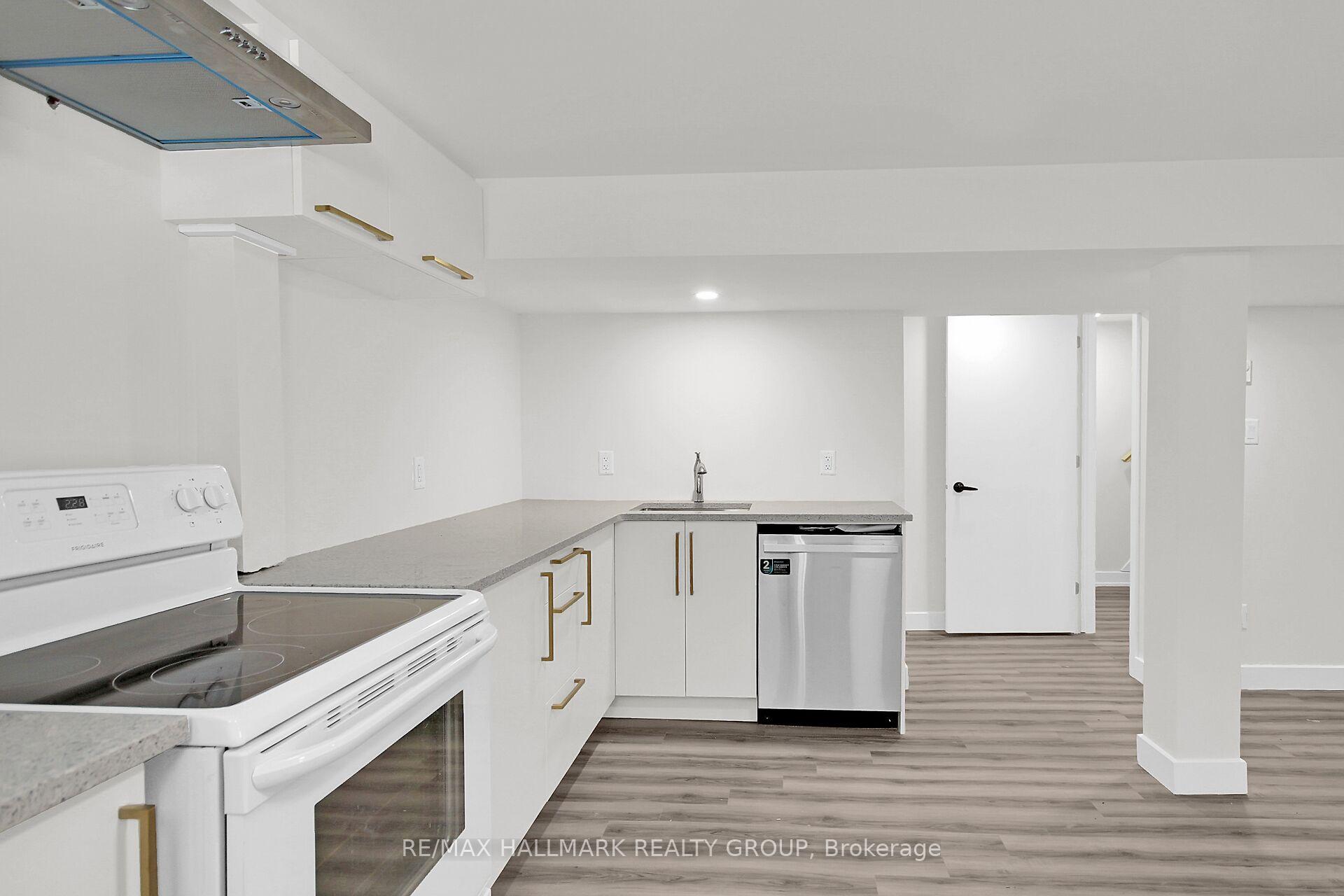 Photo 5 of Unit B, 1297 Erindale Drive, Ottawa, Copeland Park — HOMEH