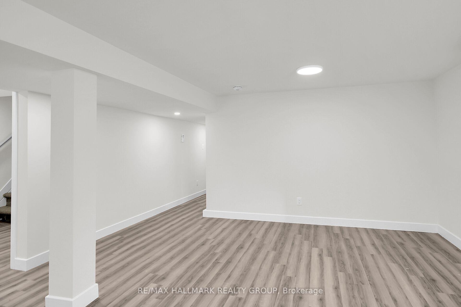 Photo 6 of Unit B, 1297 Erindale Drive, Ottawa, Copeland Park — HOMEH