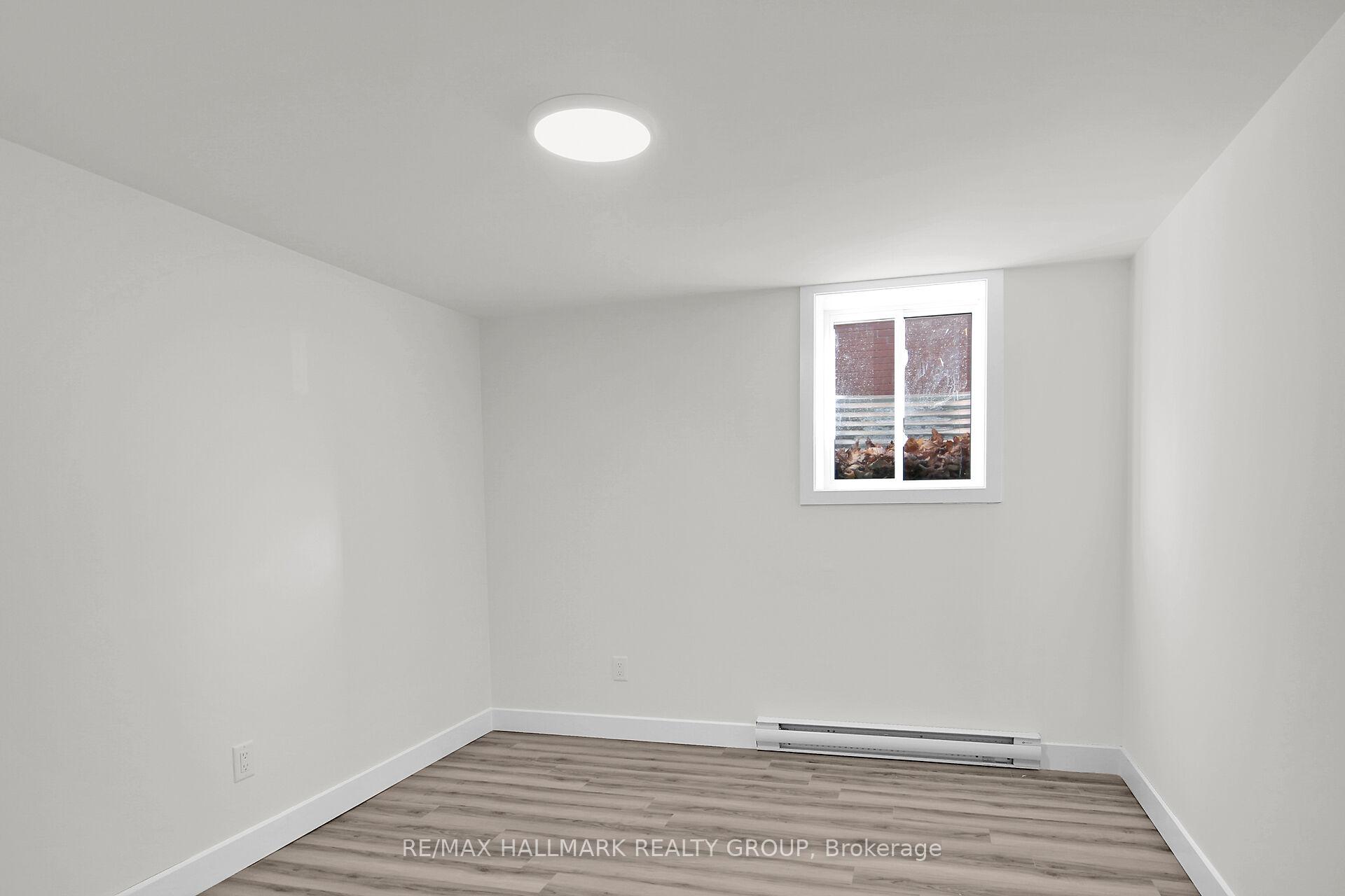 Photo 8 of Unit B, 1297 Erindale Drive, Ottawa, Copeland Park — HOMEH