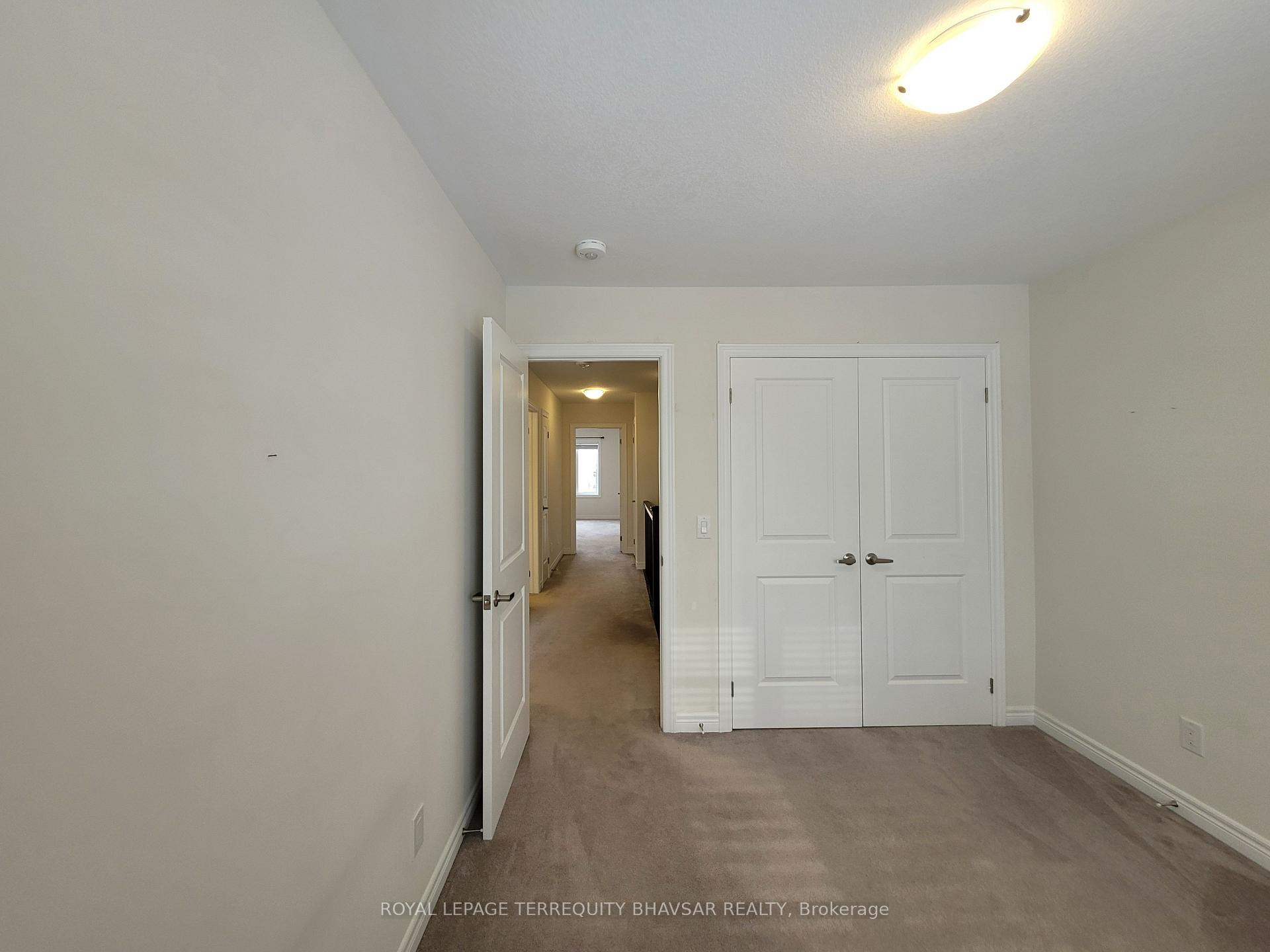 Photo 42 of 10 Stonehill Avenue, Kitchener — HOMEH