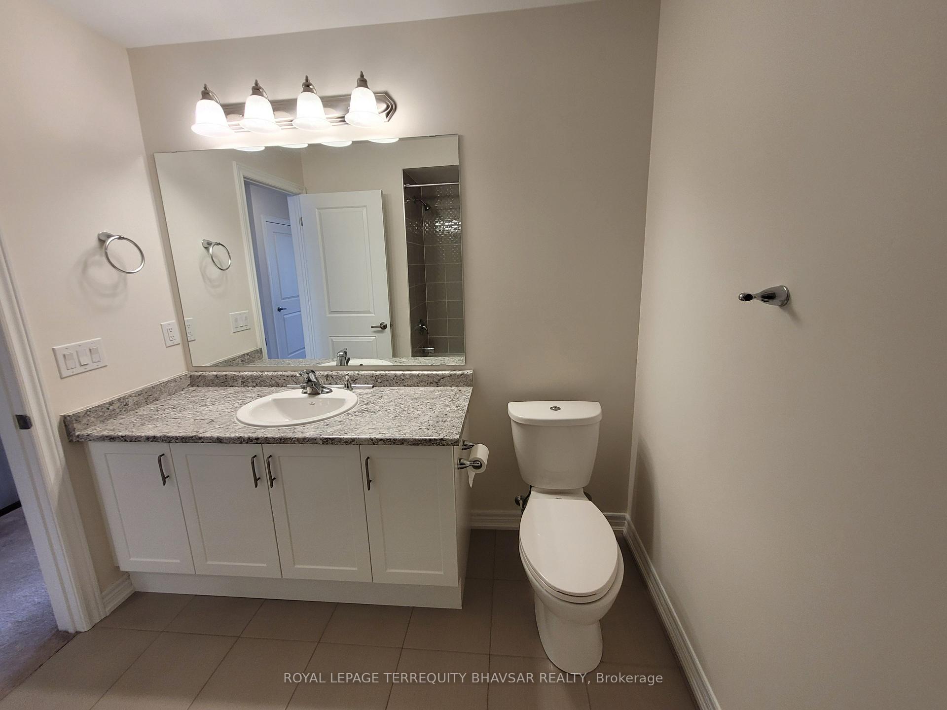 Photo 45 of 10 Stonehill Avenue, Kitchener — HOMEH