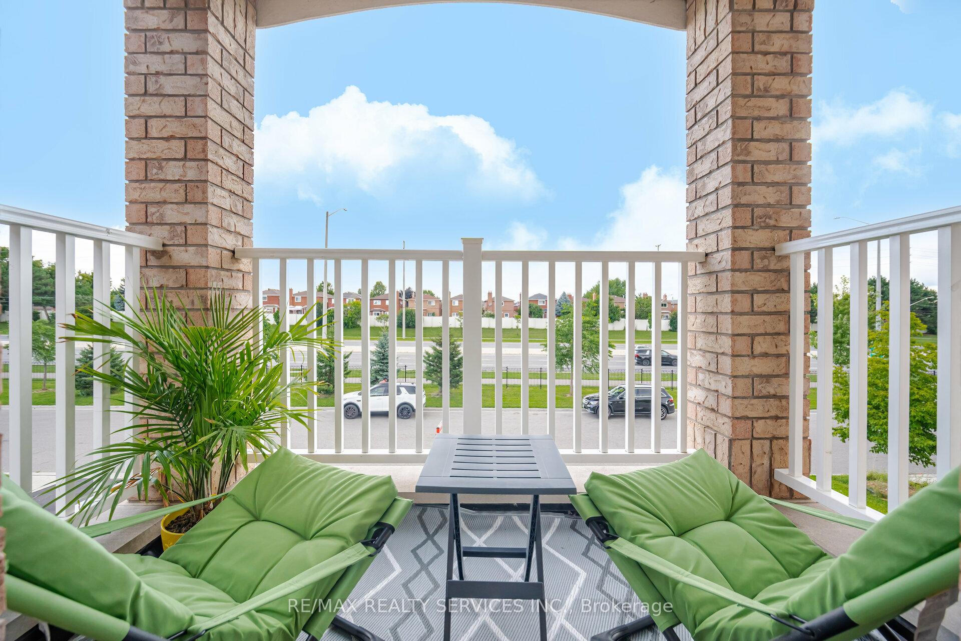 Photo 27 of 45 Buchanan Crescent, Brampton, Credit Valley — HOMEH