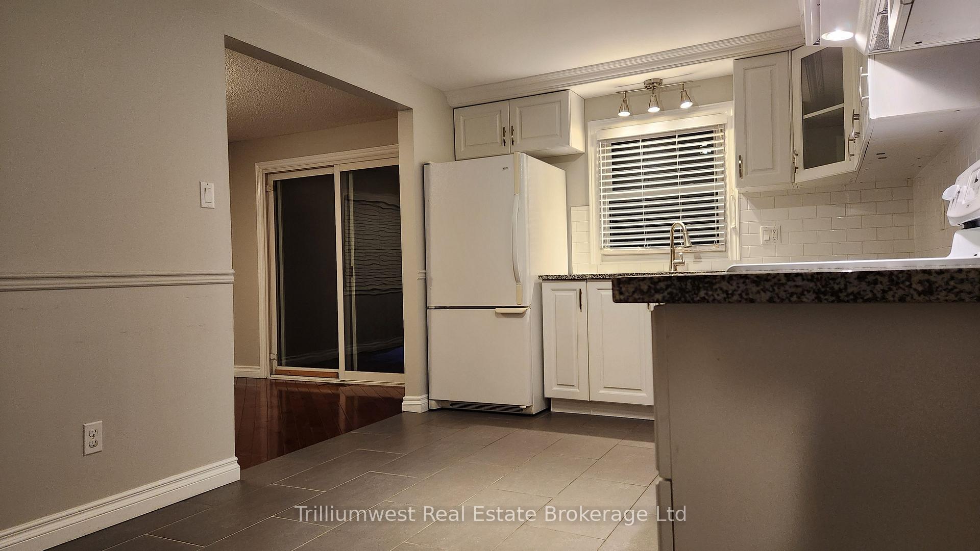 Photo 4 of Unit A, 126 Freshmeadow Way, Guelph, Willow West/Sugarbush/West Acres — HOMEH