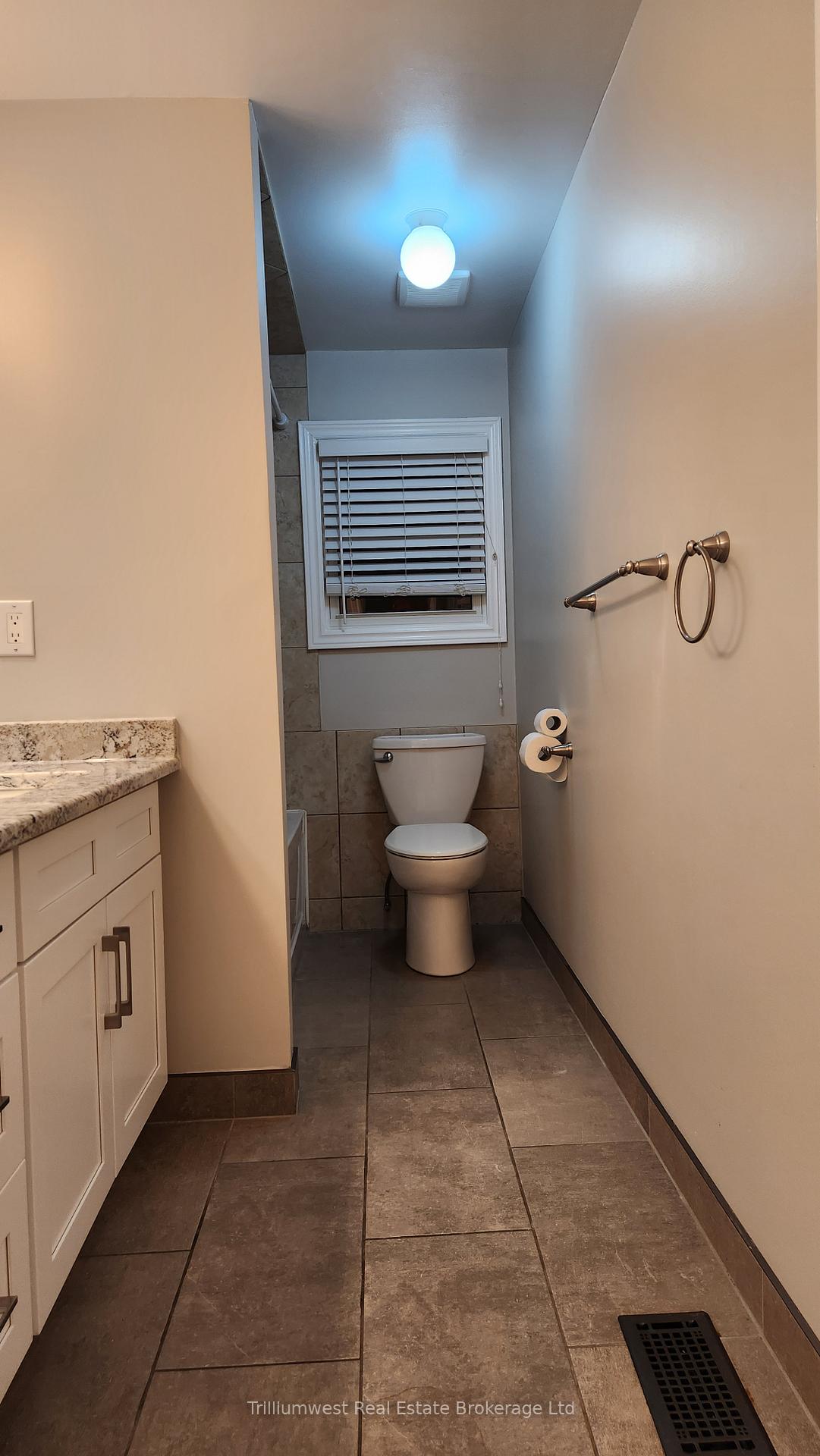 Photo 7 of Unit A, 126 Freshmeadow Way, Guelph, Willow West/Sugarbush/West Acres — HOMEH