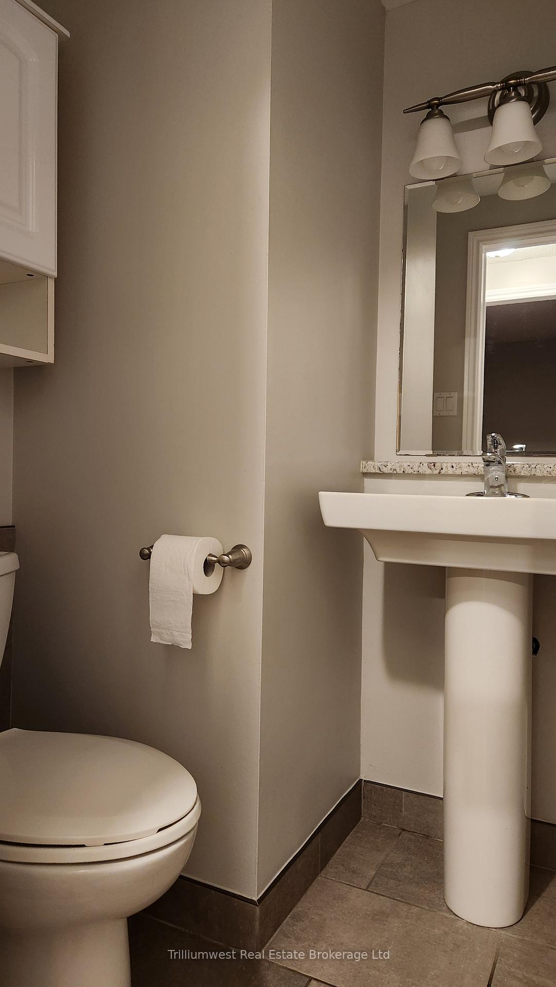 Photo 8 of Unit A, 126 Freshmeadow Way, Guelph, Willow West/Sugarbush/West Acres — HOMEH