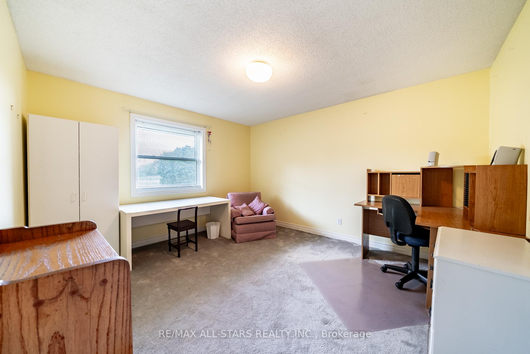 Photo 15 of 11 Ashton Lane, Scugog, Port Perry — HOMEH