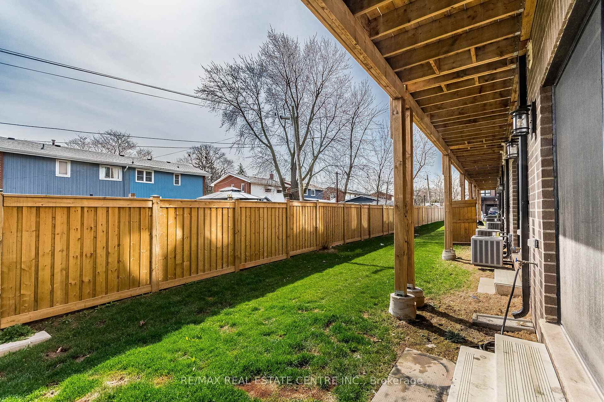Photo 54 of Unit 33, 270 Melvin Avenue, Hamilton, McQuesten — HOMEH