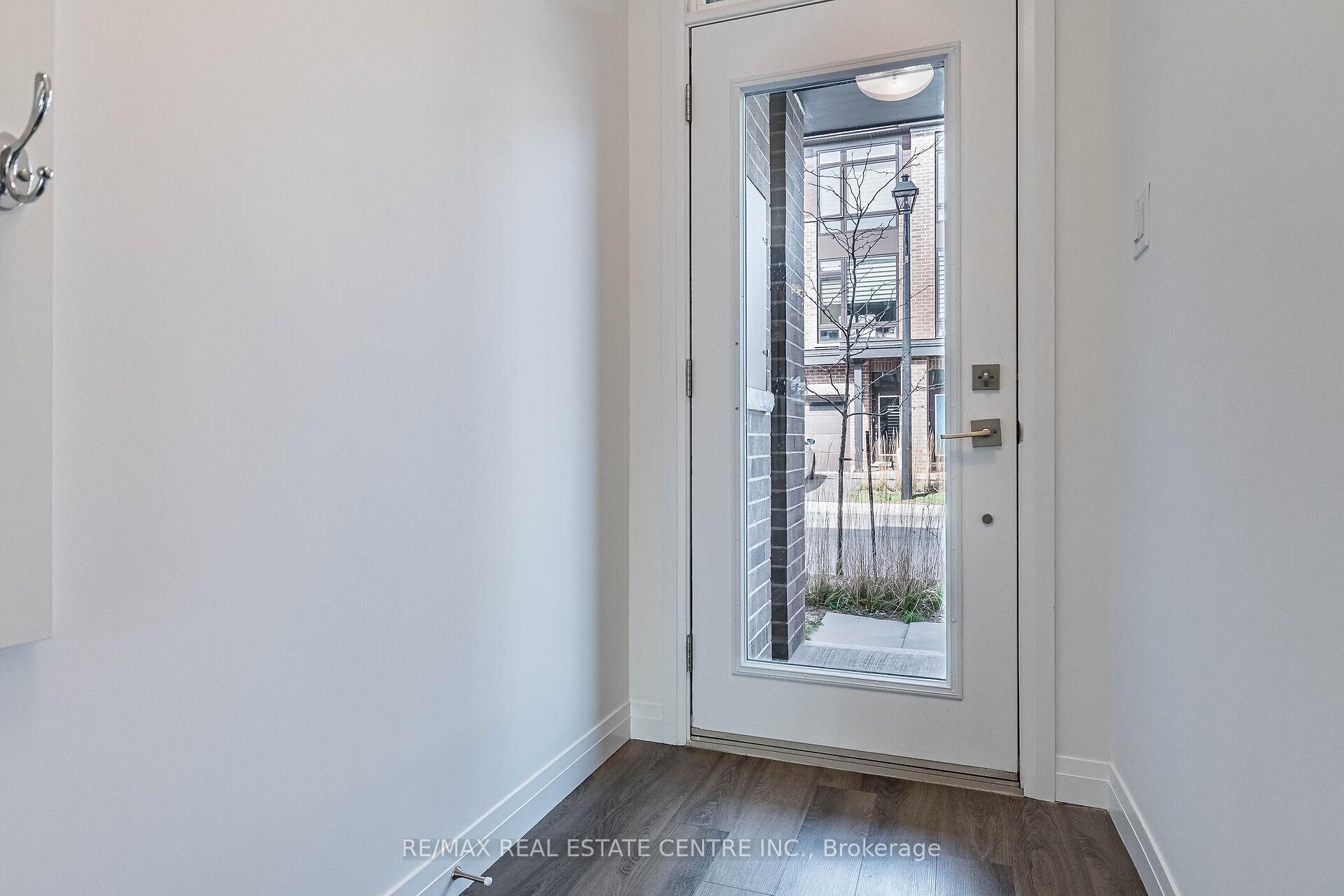 Photo 3 of Unit 33, 270 Melvin Avenue, Hamilton, McQuesten — HOMEH