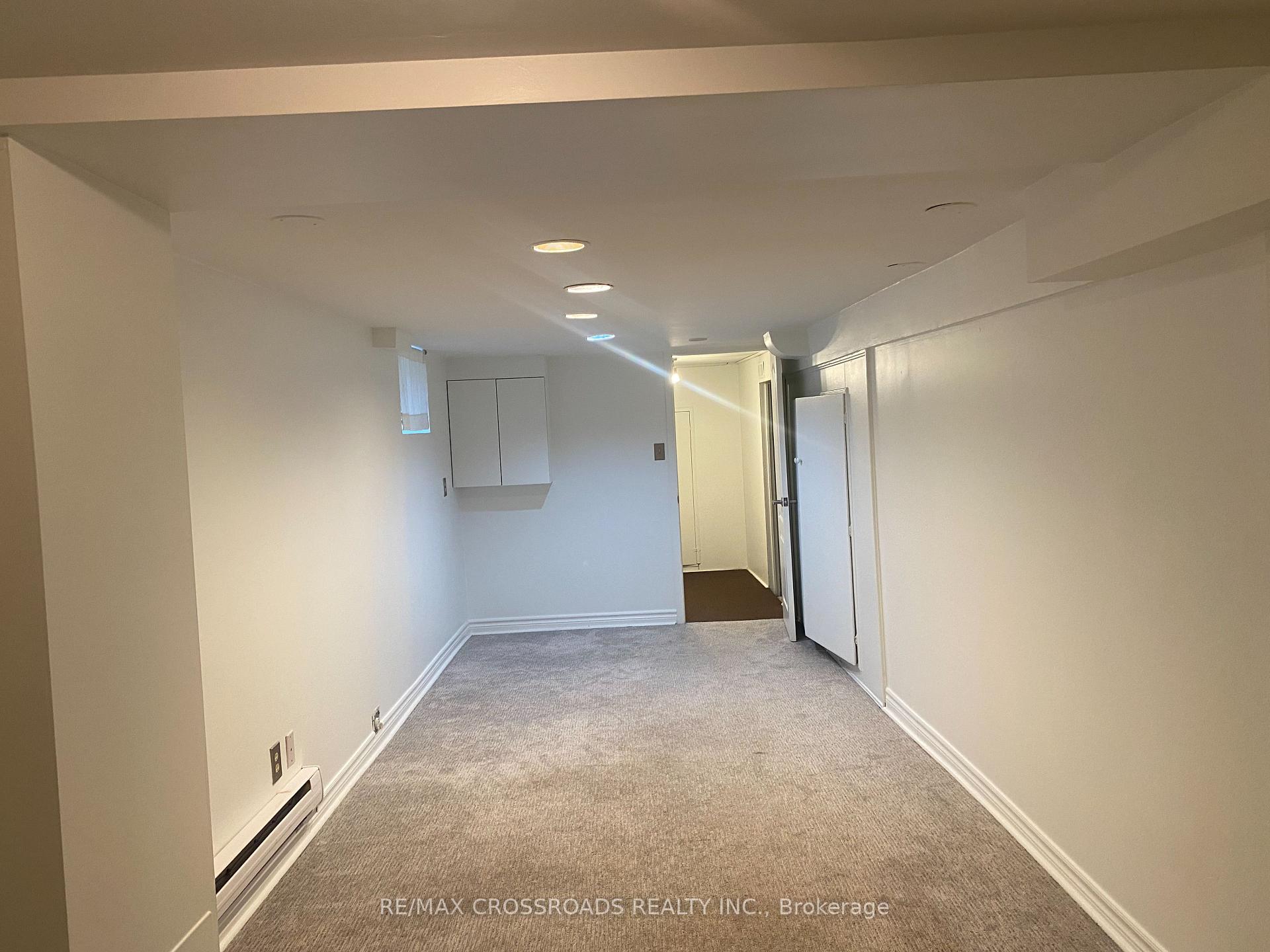 Photo 33 of 3 Beechwood Crescent, Toronto, Broadview North — HOMEH