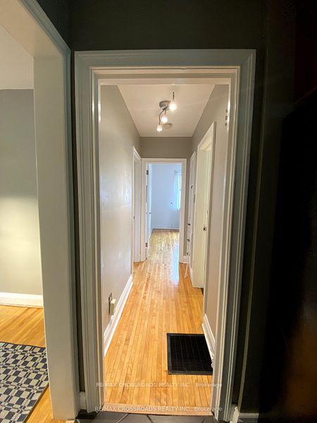 Photo 7 of 3 Beechwood Crescent, Toronto, Broadview North — HOMEH