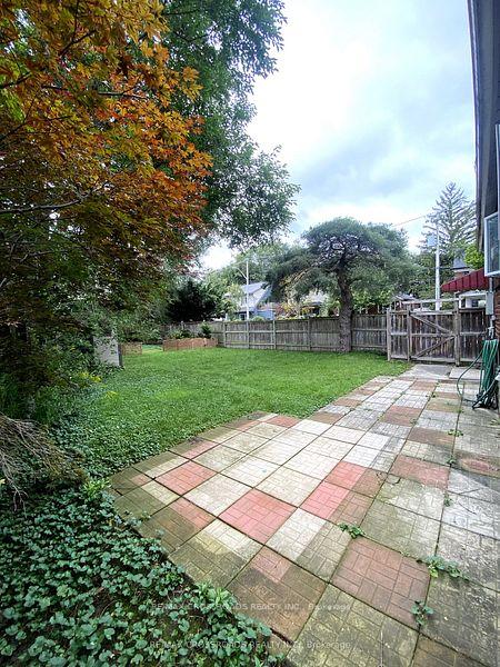 Photo 18 of 3 Beechwood Crescent, Toronto, Broadview North — HOMEH