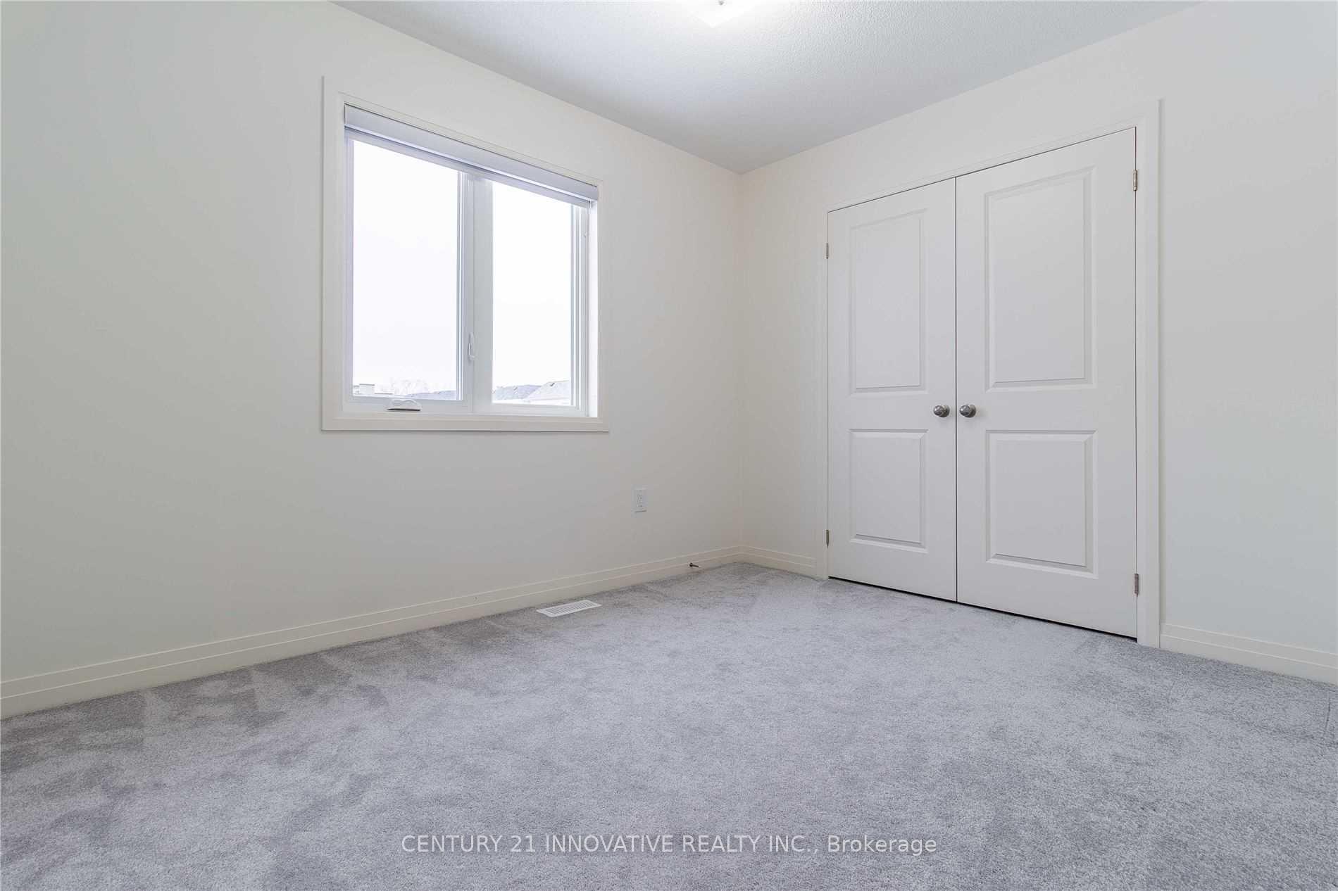 Photo 21 of 58 Clipper Lane, Clarington, Bowmanville — HOMEH