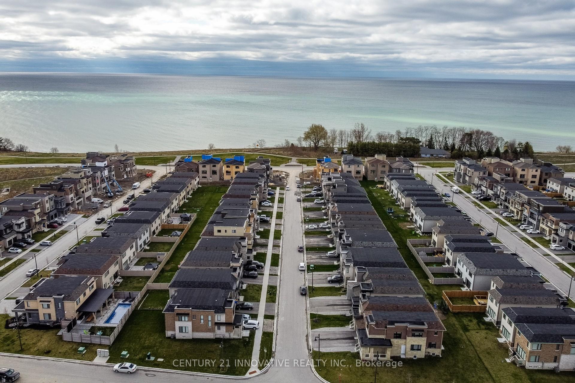Photo 32 of 58 Clipper Lane, Clarington, Bowmanville — HOMEH