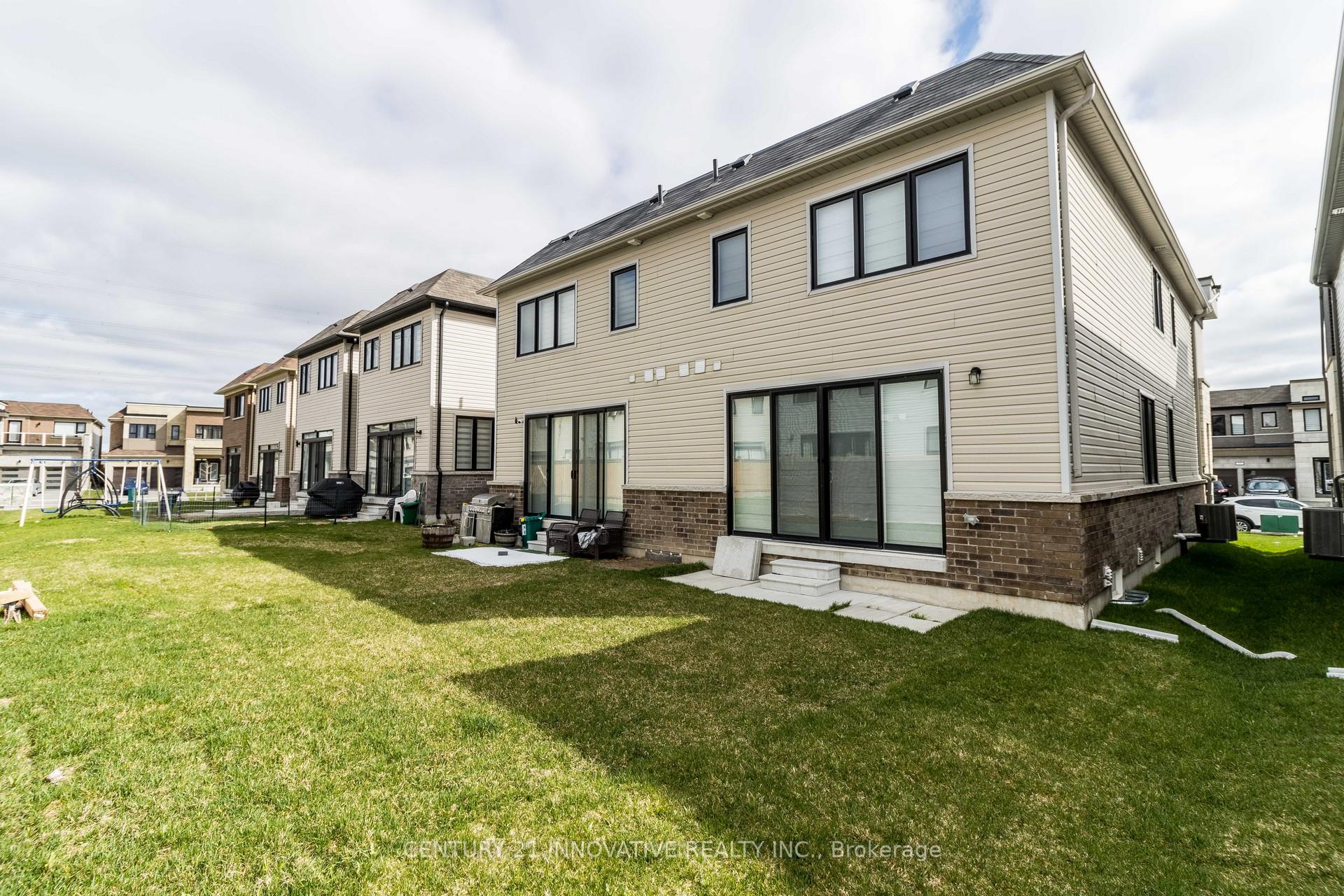 Photo 36 of 58 Clipper Lane, Clarington, Bowmanville — HOMEH