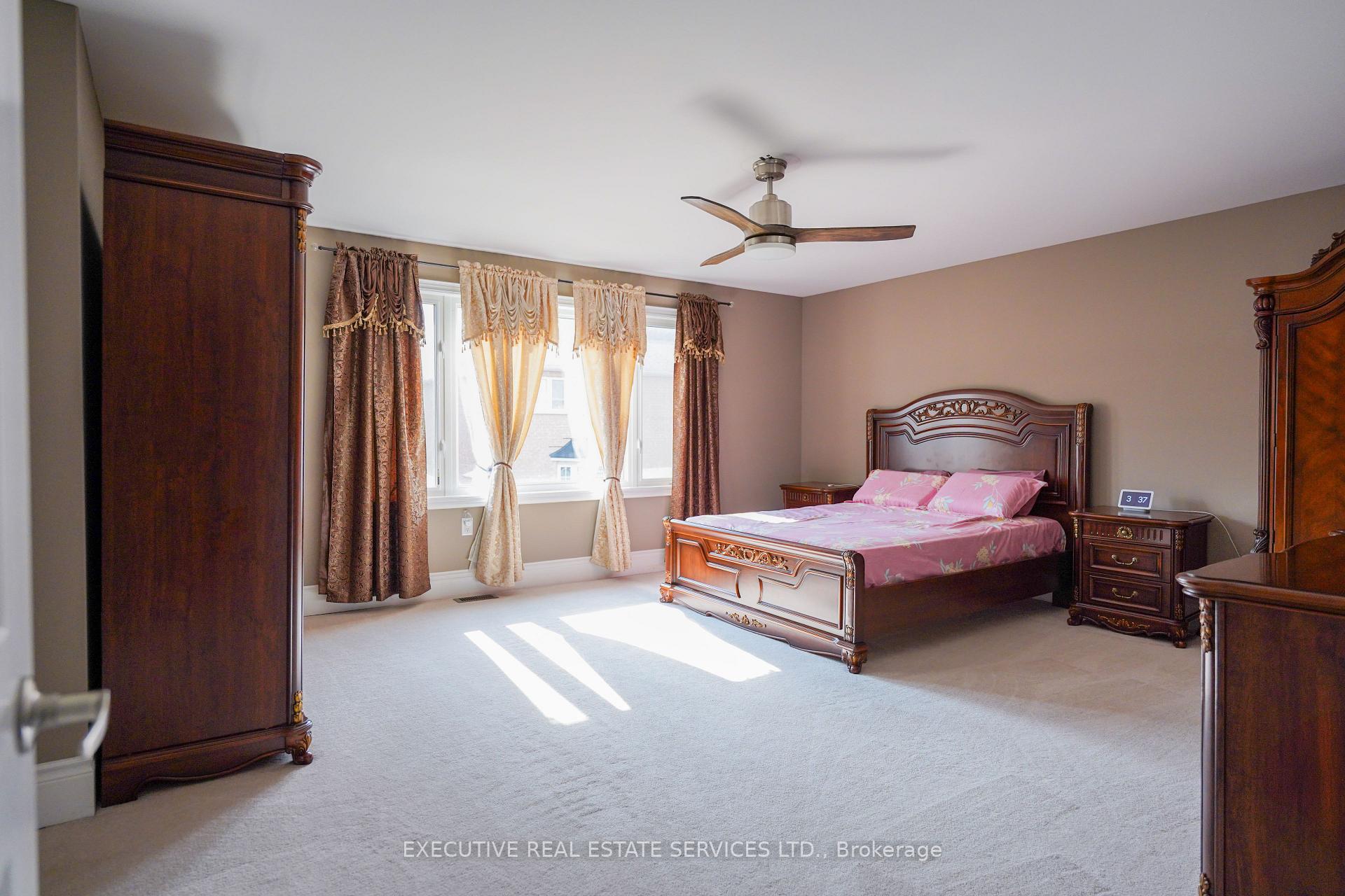 Photo 13 of 8 Gosling Street W, Brampton, Bram West — HOMEH