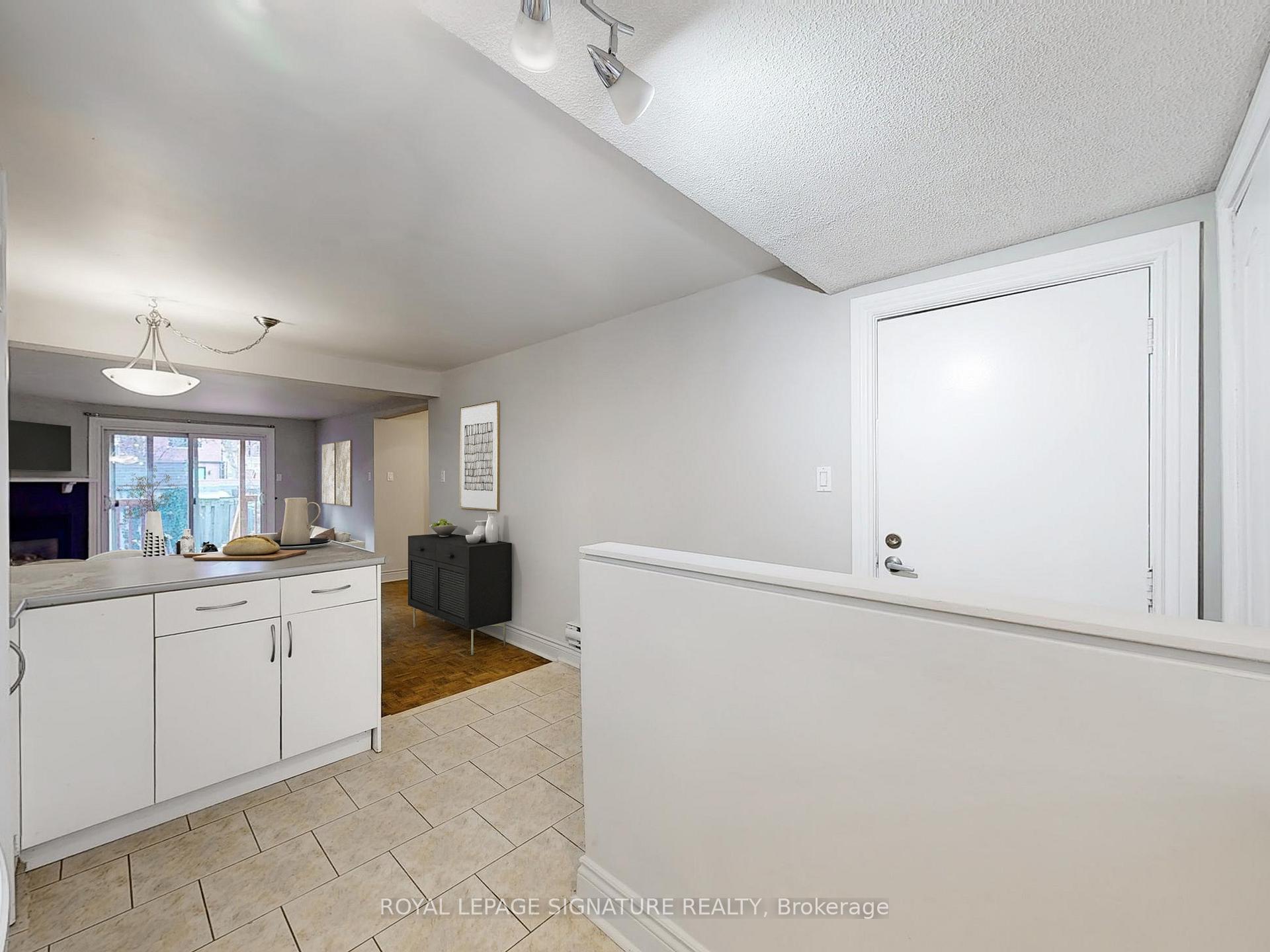 Photo 11 of Unit 1, 130 Ferrier Avenue, Toronto, Playter Estates-Danforth — HOMEH