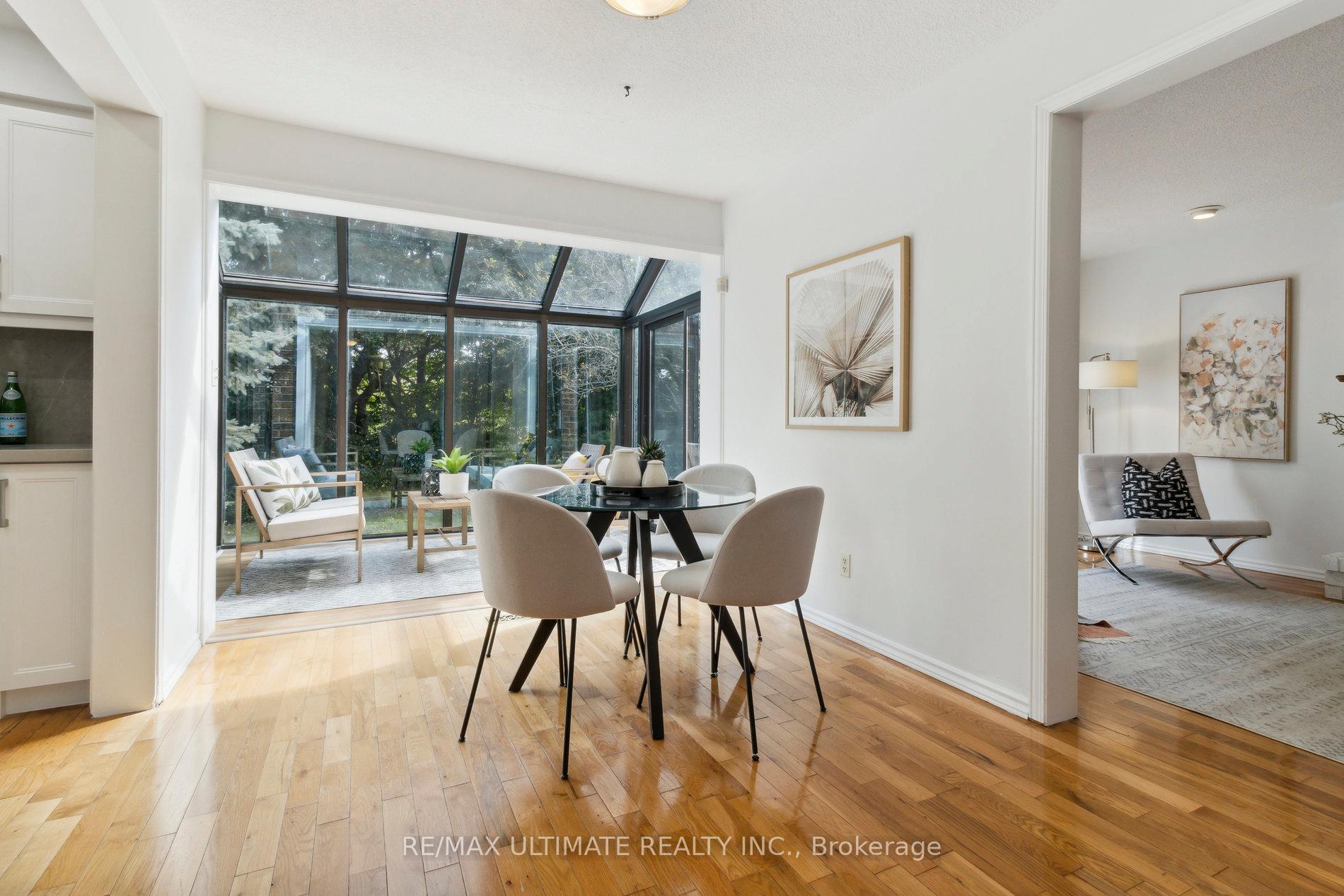 Photo 14 of 27 Blackwell Court, Markham, Buttonville — HOMEH