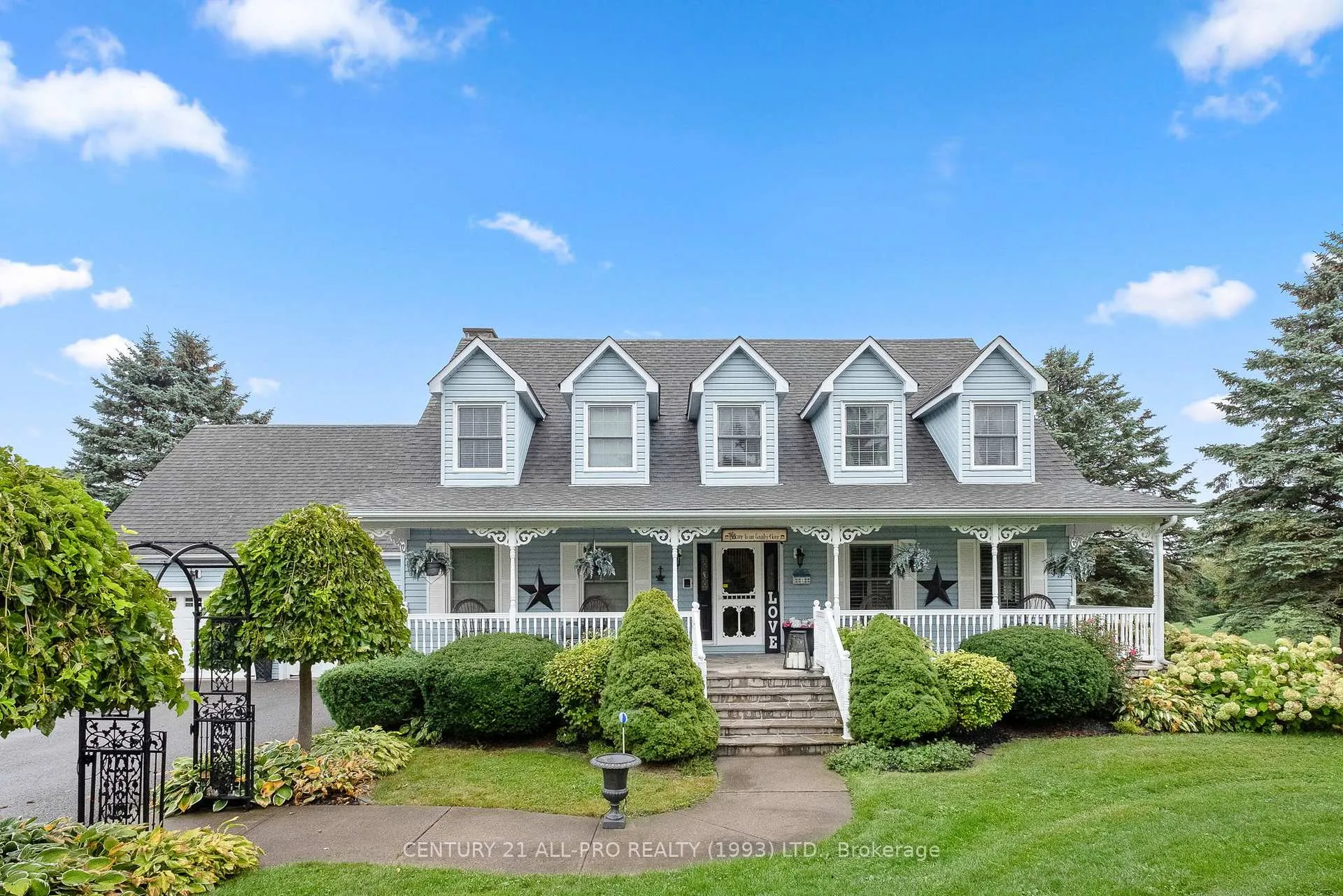 Photo 5 of 17 Forest Hill Drive Cobourg, Hamilton Township, Rural Hamilton — HOMEH