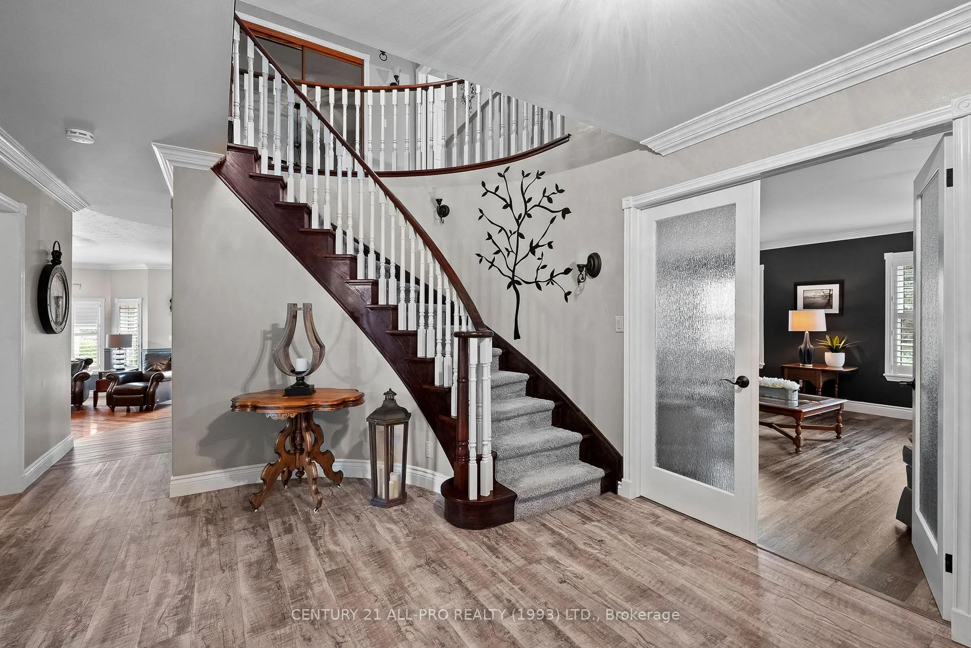 Photo 46 of 17 Forest Hill Drive Cobourg, Hamilton Township, Rural Hamilton — HOMEH