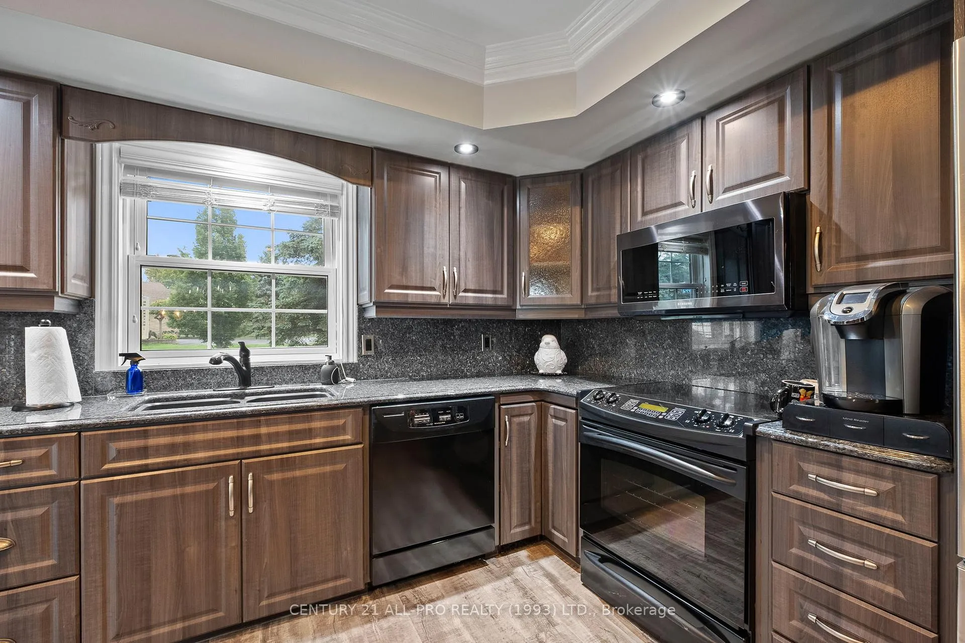 Photo 102 of 17 Forest Hill Drive Cobourg, Hamilton Township, Rural Hamilton — HOMEH