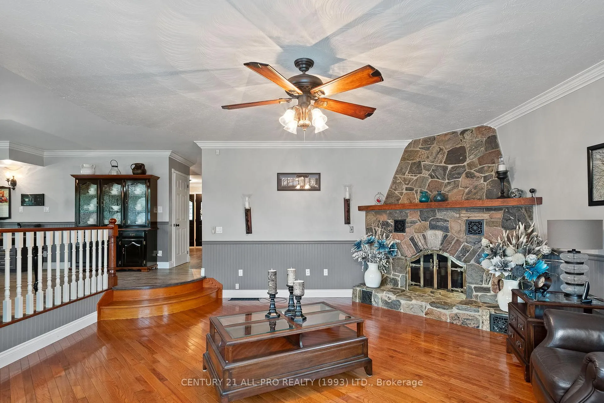 Photo 129 of 17 Forest Hill Drive Cobourg, Hamilton Township, Rural Hamilton — HOMEH