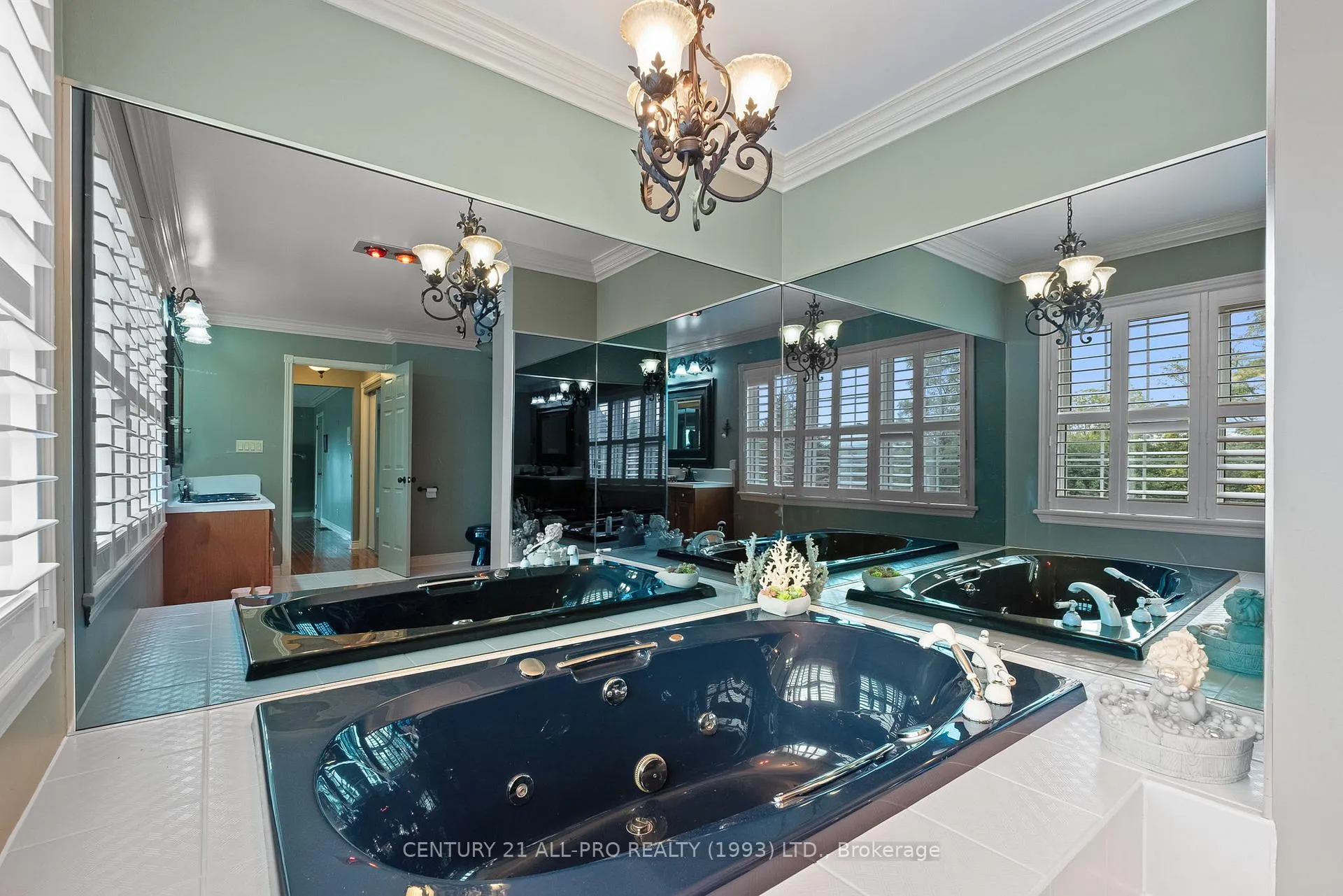 Photo 205 of 17 Forest Hill Drive Cobourg, Hamilton Township, Rural Hamilton — HOMEH