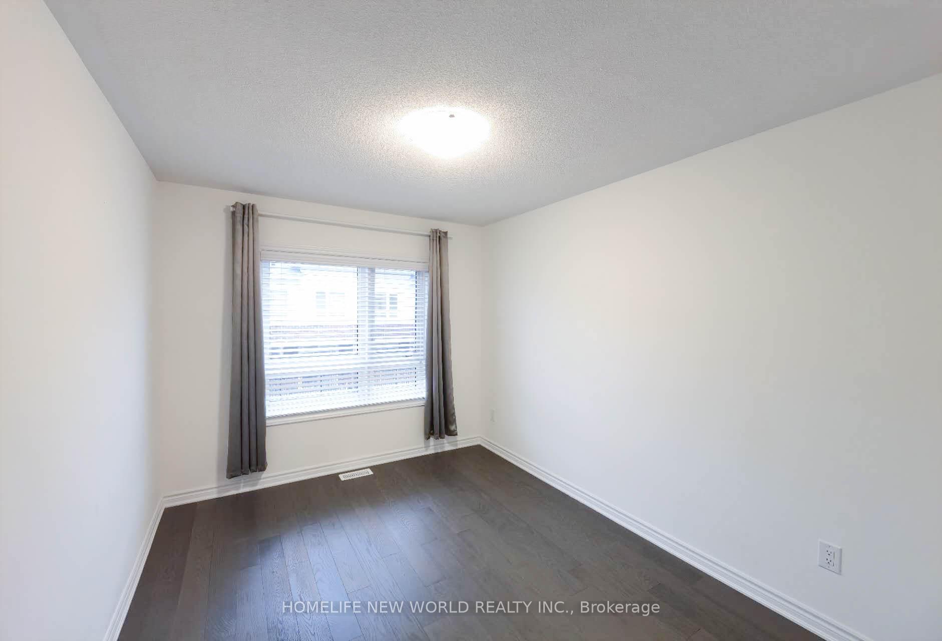 Photo 12 of 17 Chicago Lane, Markham, Wismer — HOMEH