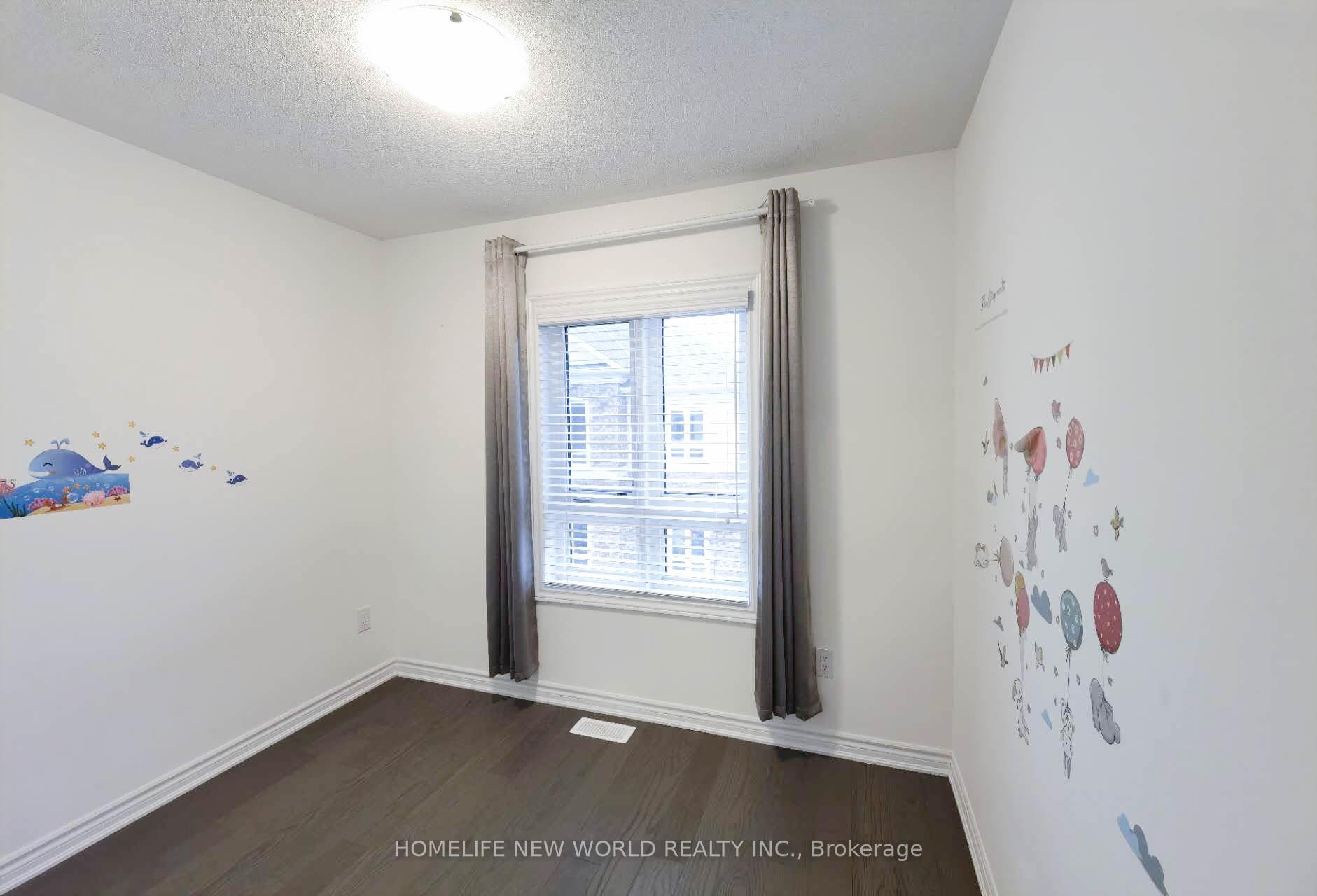 Photo 14 of 17 Chicago Lane, Markham, Wismer — HOMEH