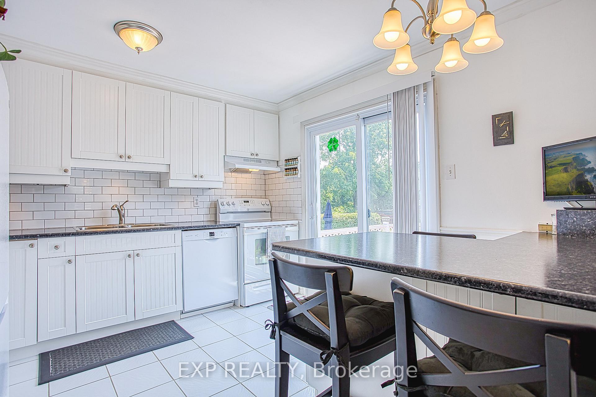 Photo 9 of 24 Samuel Road, Grimsby, Grimsby Beach — HOMEH