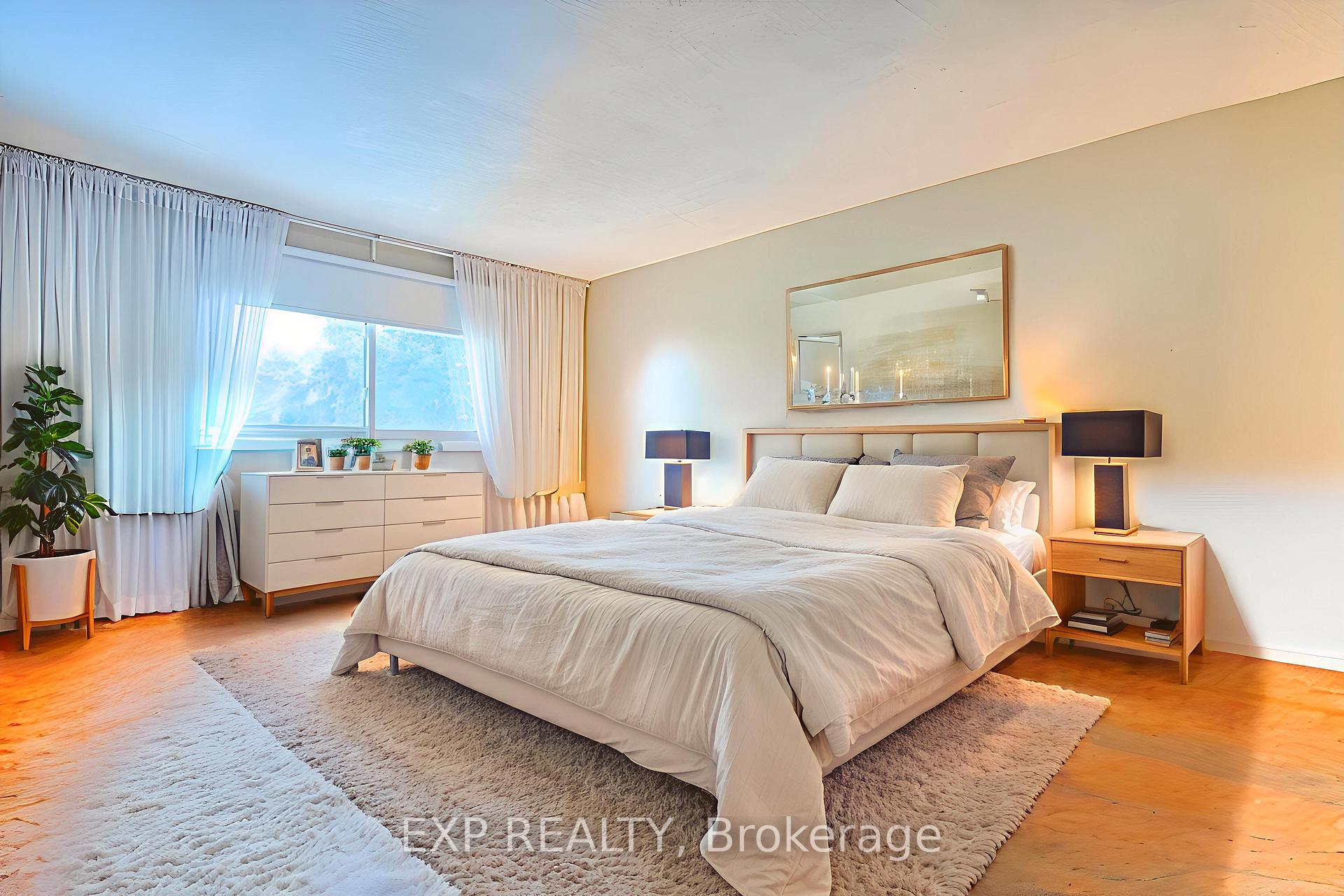 Photo 13 of 24 Samuel Road, Grimsby, Grimsby Beach — HOMEH