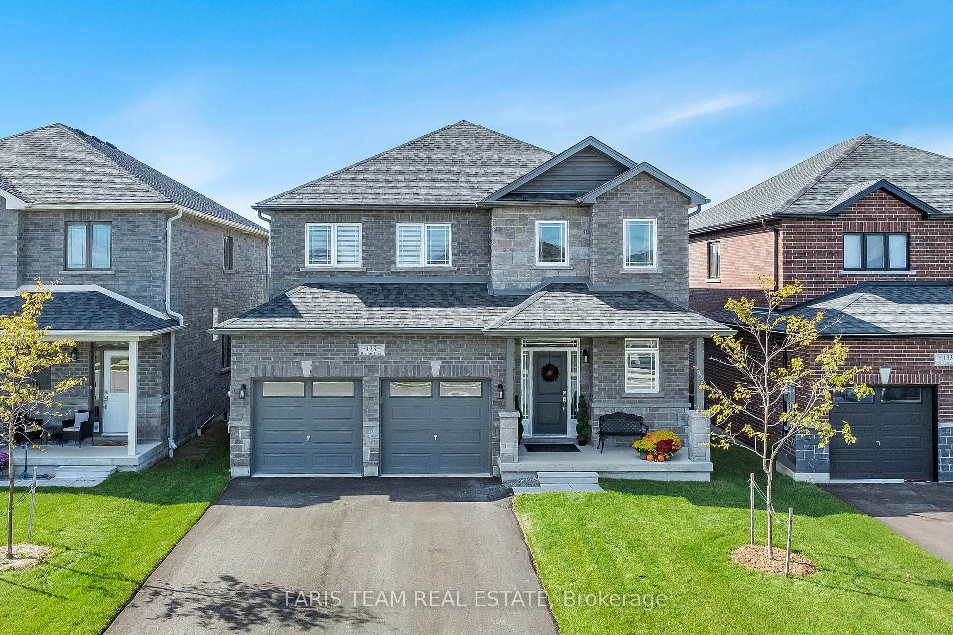 Photo 1 of 135 Ritchie Crescent, Springwater, Elmvale — HOMEH