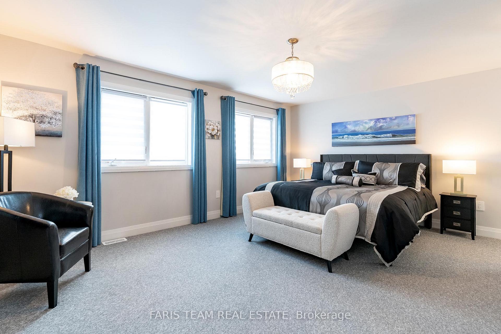 Photo 11 of 135 Ritchie Crescent, Springwater, Elmvale — HOMEH