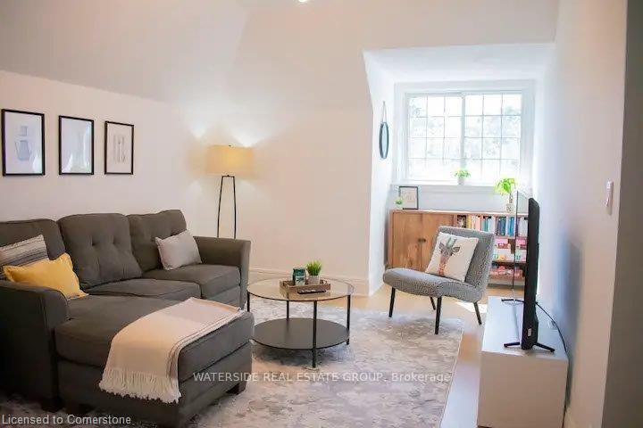 Photo 7 of 39 Stanley Avenue, Hamilton, Kirkendall — HOMEH