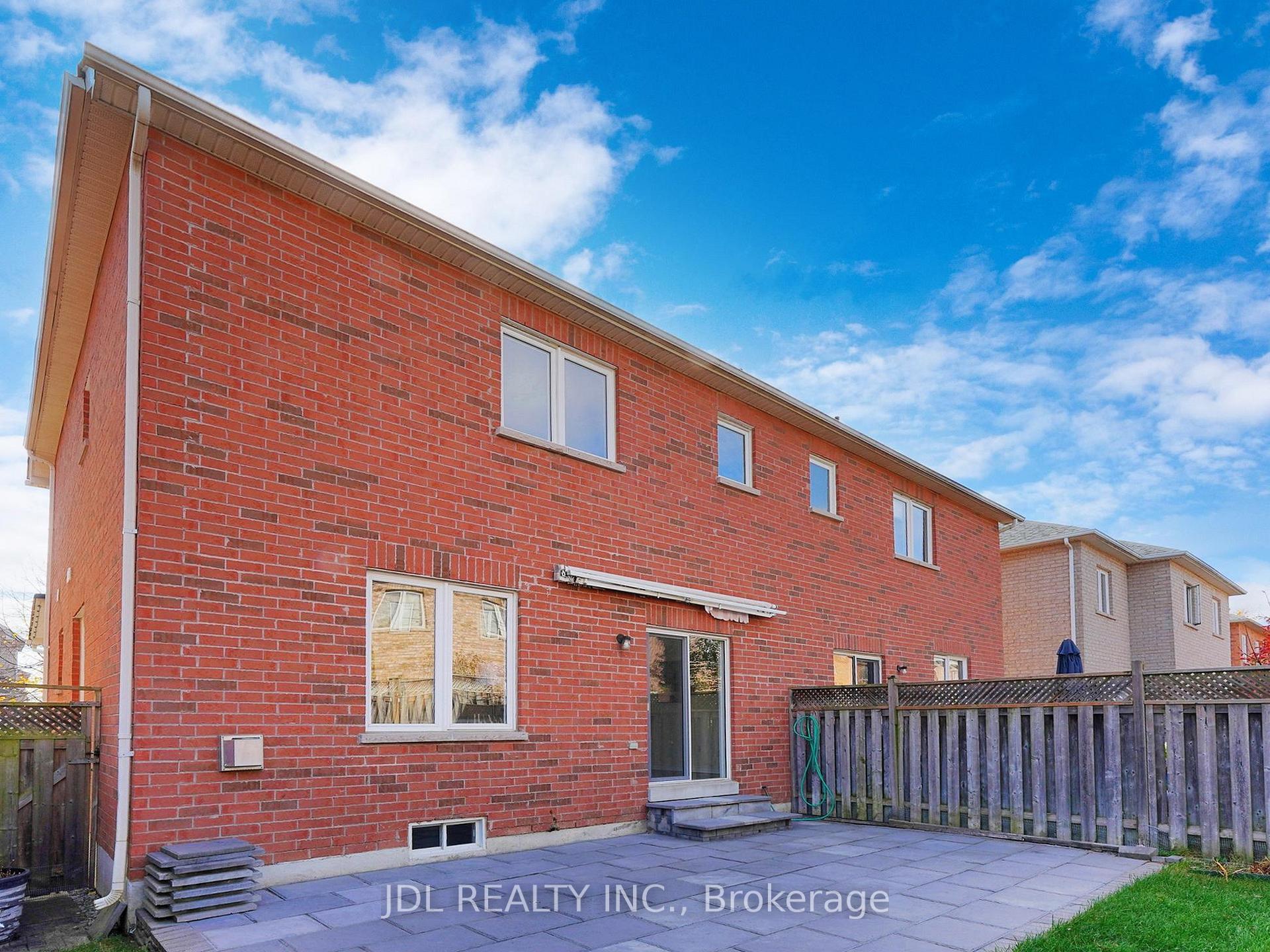 Photo 33 of 14 Miramar Drive, Markham, Greensborough — HOMEH