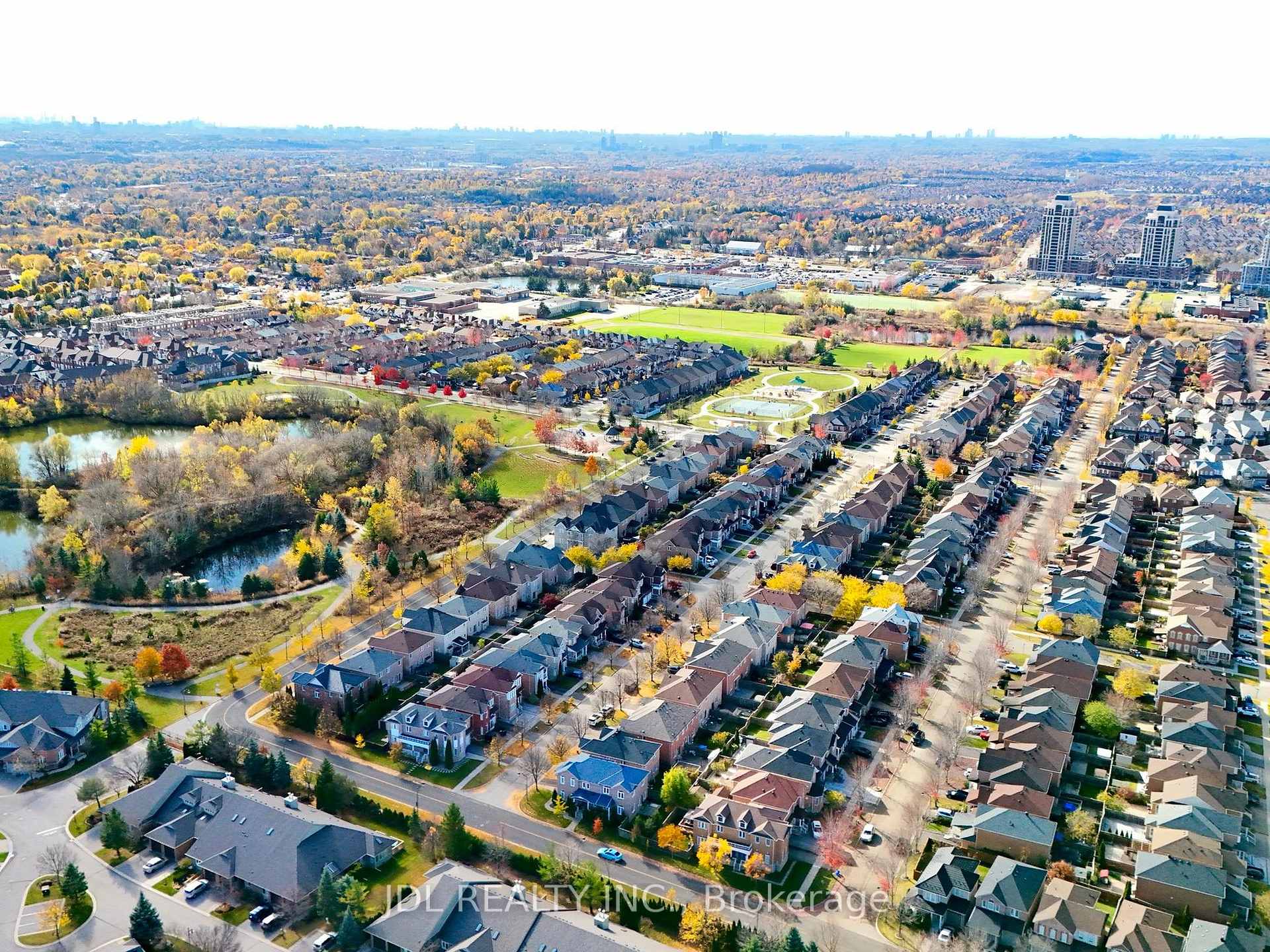 Photo 41 of 14 Miramar Drive, Markham, Greensborough — HOMEH