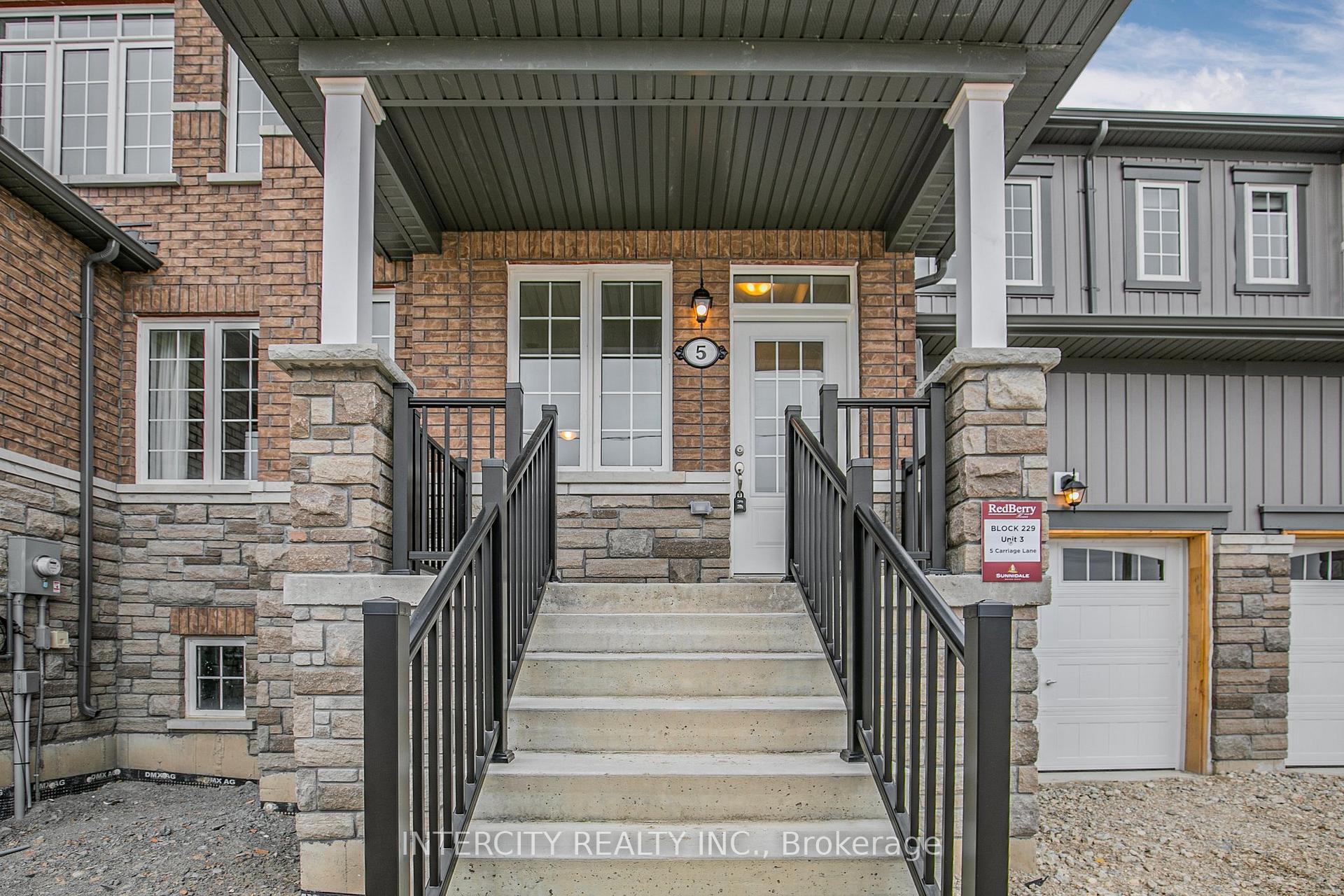 Photo 26 of 5 Carriage Lane S, Wasaga Beach — HOMEH