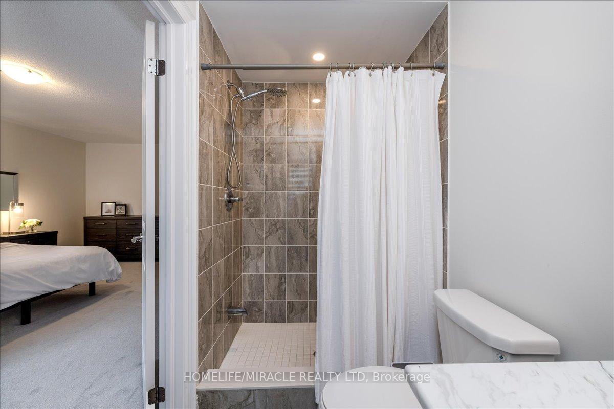 Photo 21 of 50 Arnold Crescent, New Tecumseth, Alliston — HOMEH