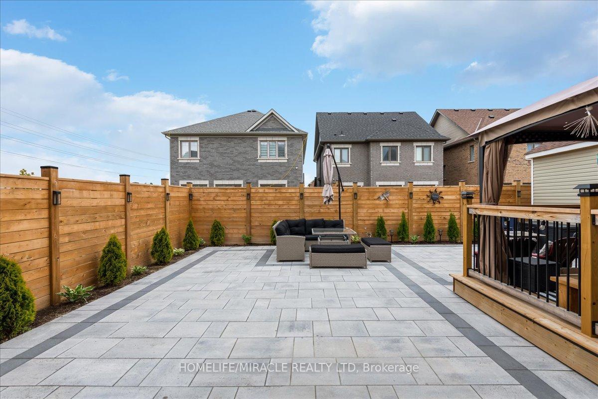 Photo 27 of 50 Arnold Crescent, New Tecumseth, Alliston — HOMEH
