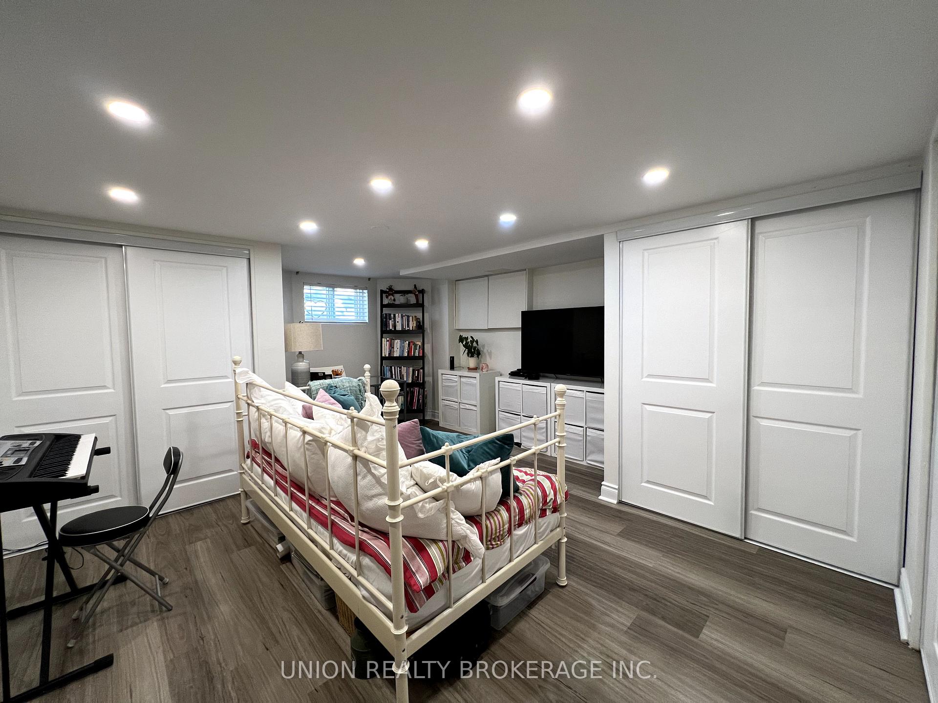 Photo 9 of Unit Lower, 18 Elmer Avenue, Toronto, The Beaches — HOMEH