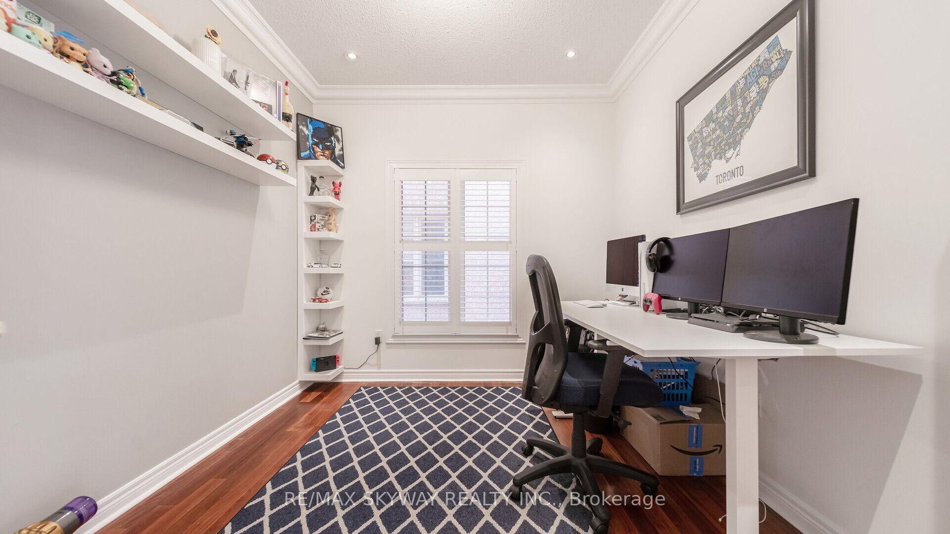 Photo 12 of 17 Valleycreek Drive, Brampton, Bram East — HOMEH