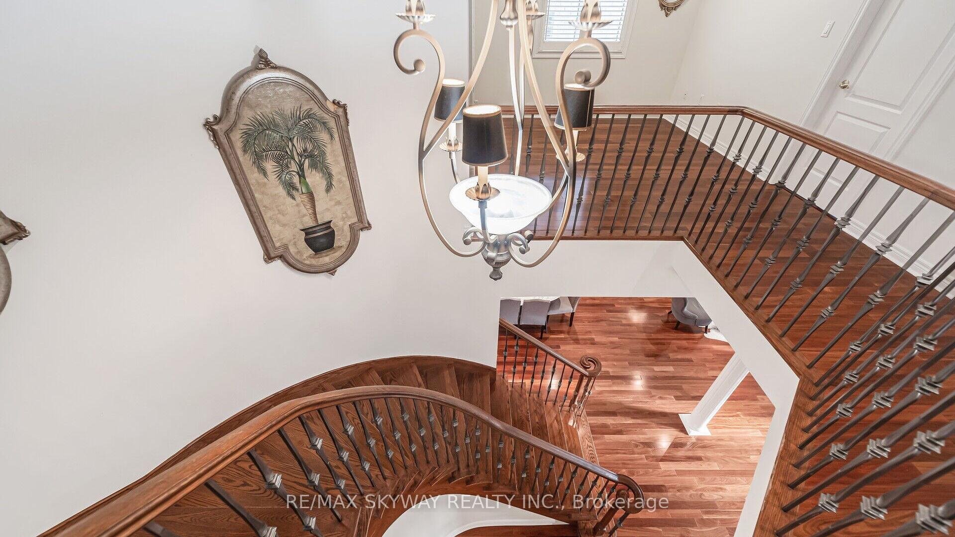 Photo 21 of 17 Valleycreek Drive, Brampton, Bram East — HOMEH