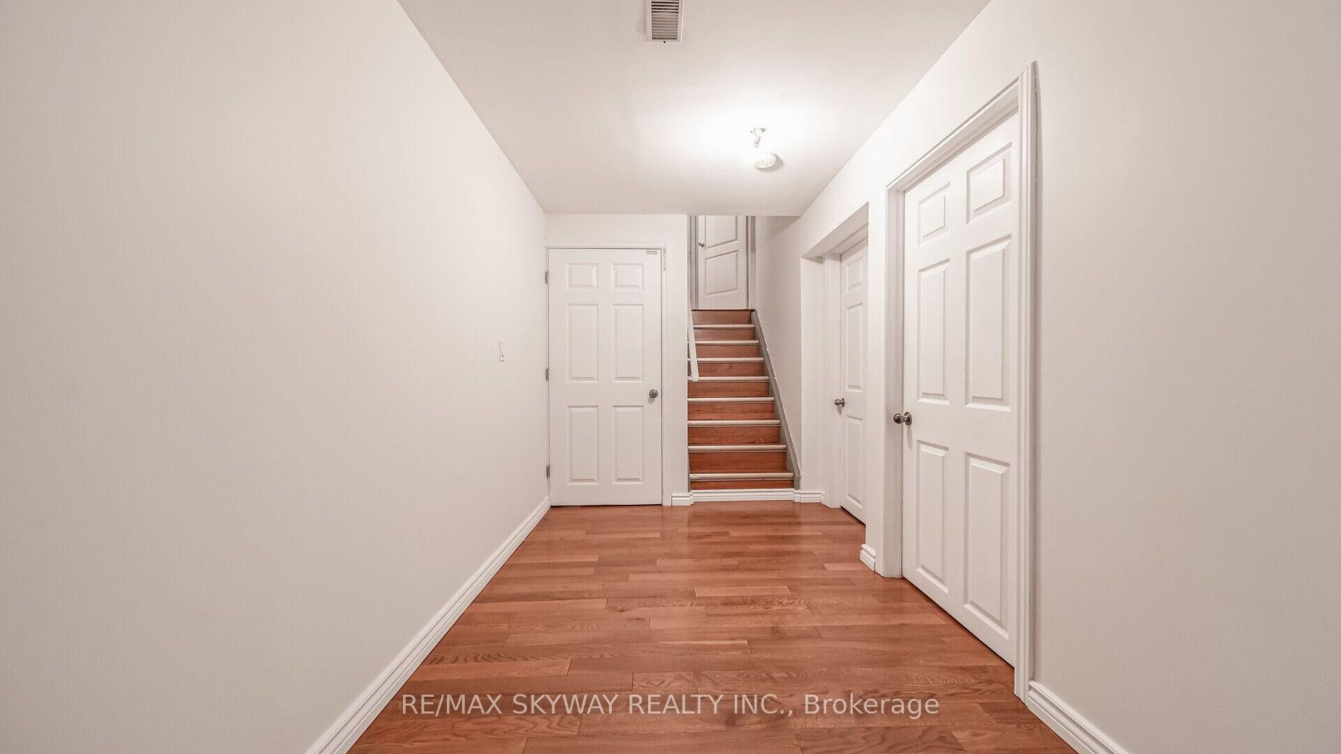 Photo 33 of 17 Valleycreek Drive, Brampton, Bram East — HOMEH