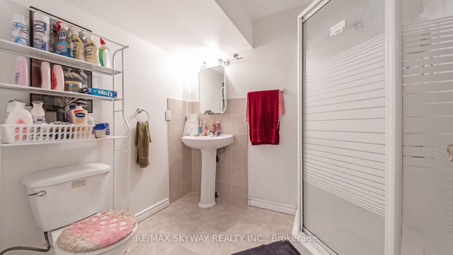 Photo 38 of 17 Valleycreek Drive, Brampton, Bram East — HOMEH