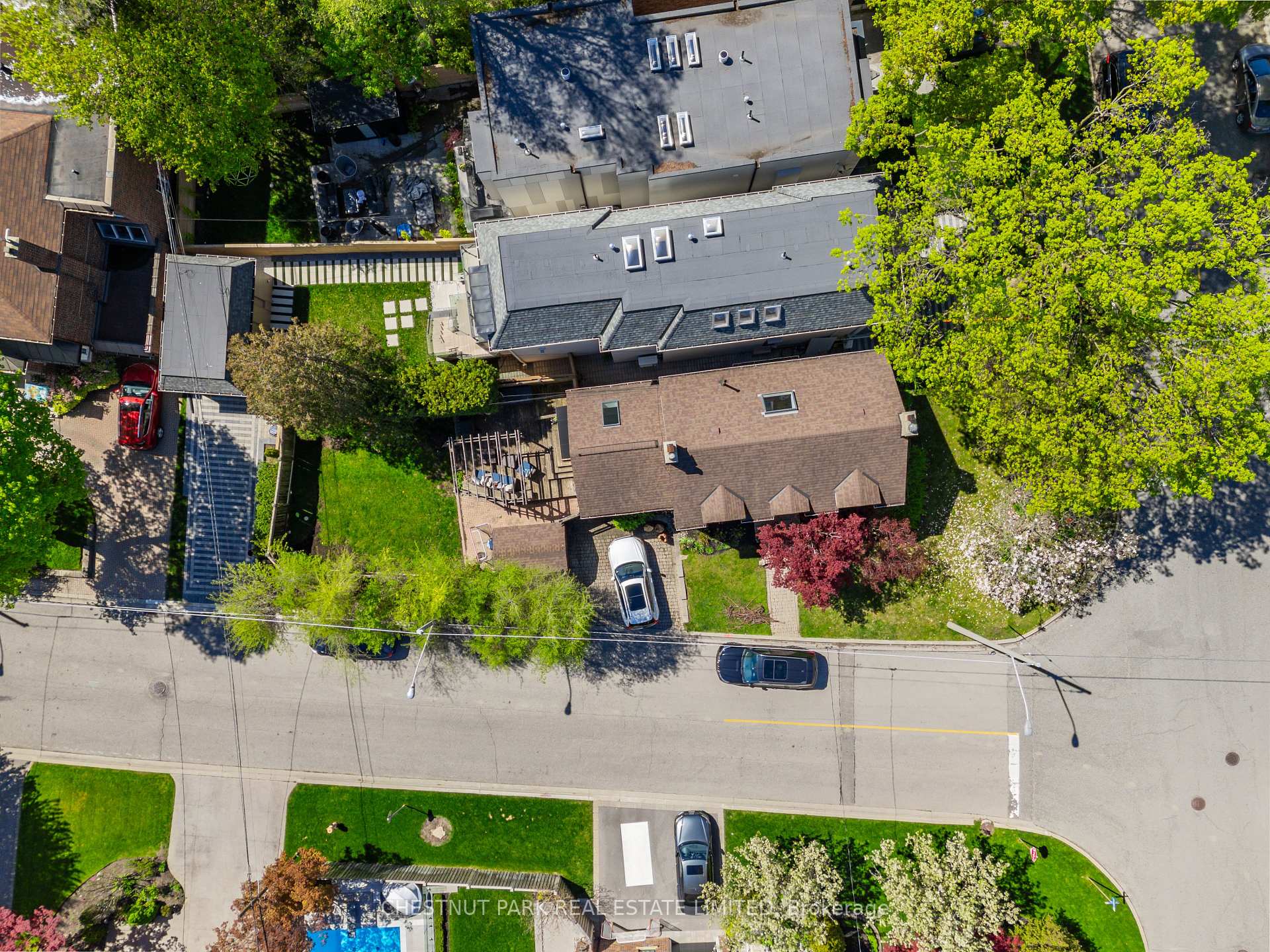 Photo 22 of 93 Hanna Road, Toronto, Leaside — HOMEH