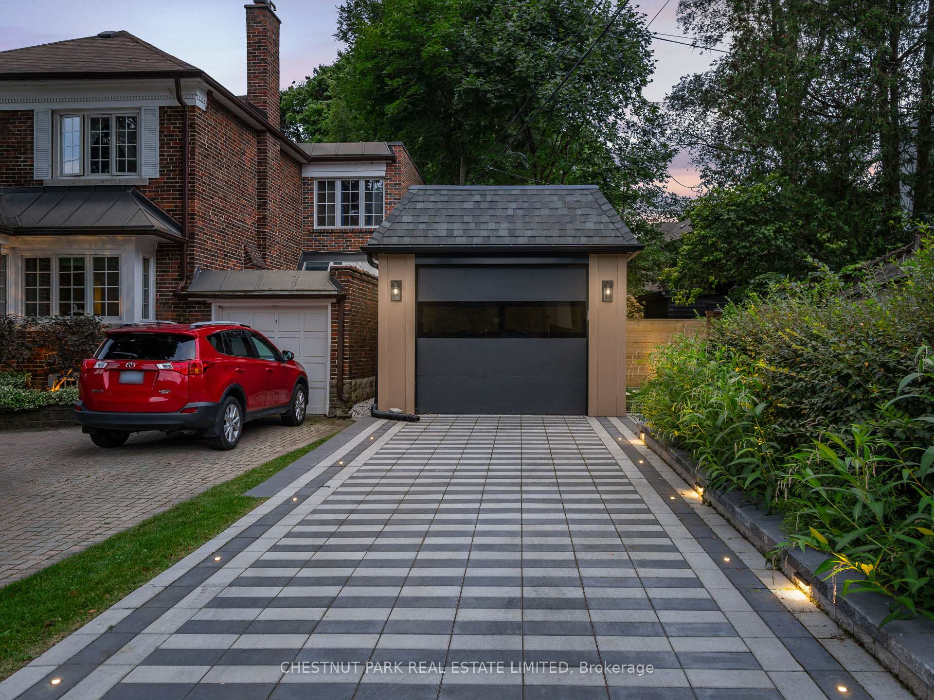 Photo 23 of 93 Hanna Road, Toronto, Leaside — HOMEH